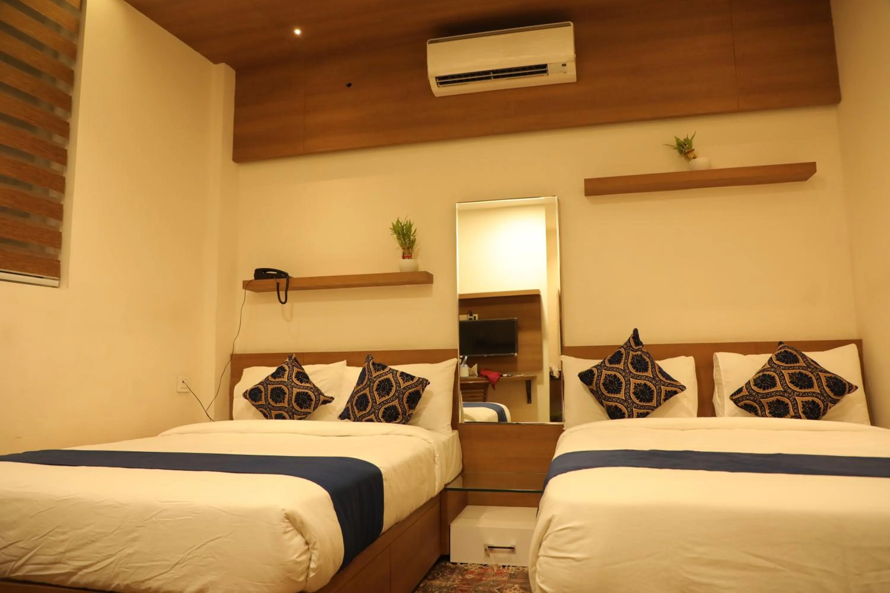 Bedroom, Bed in MEDLEY REGENCY