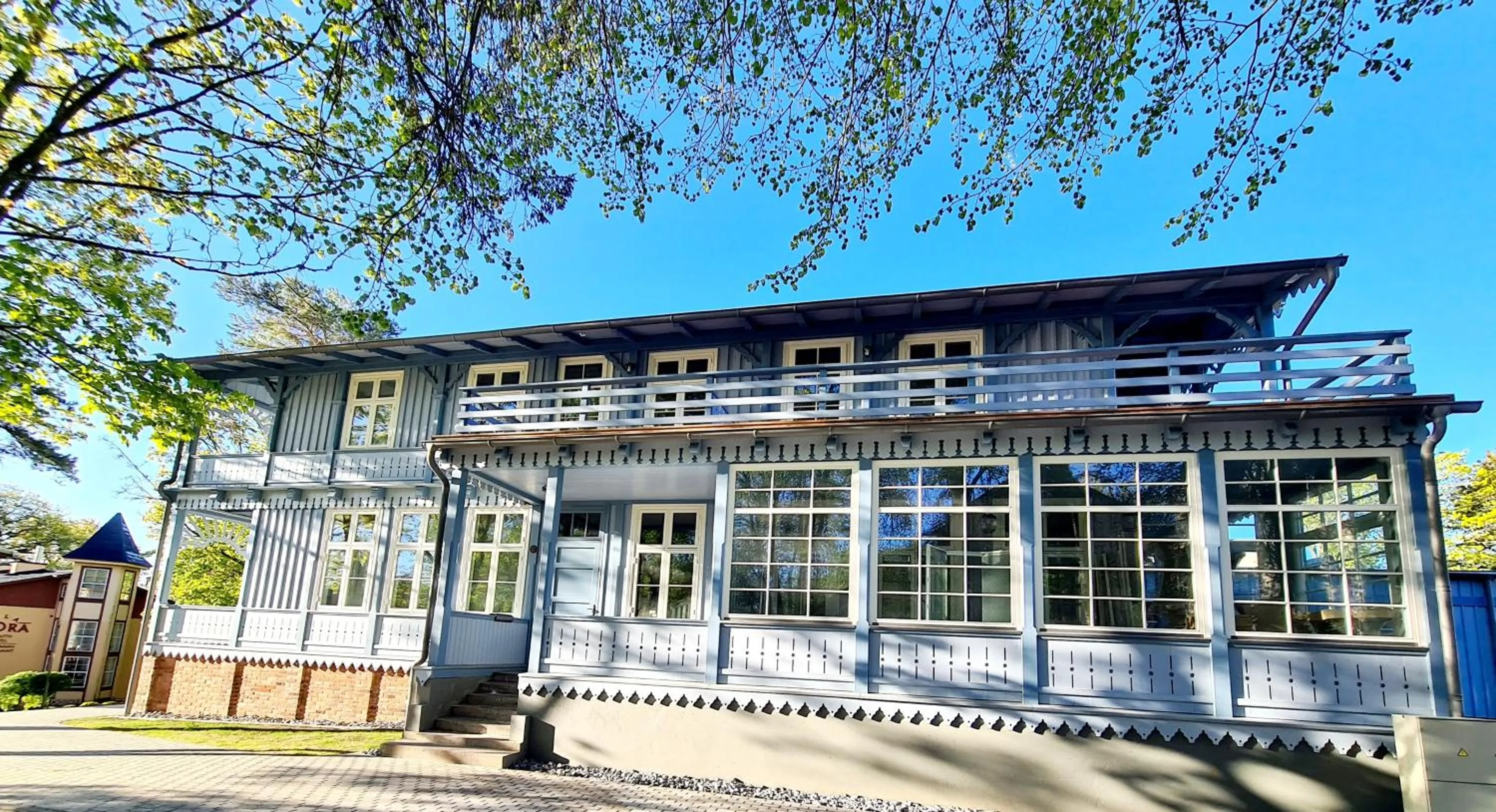 Property building in Villa Loebel 1881