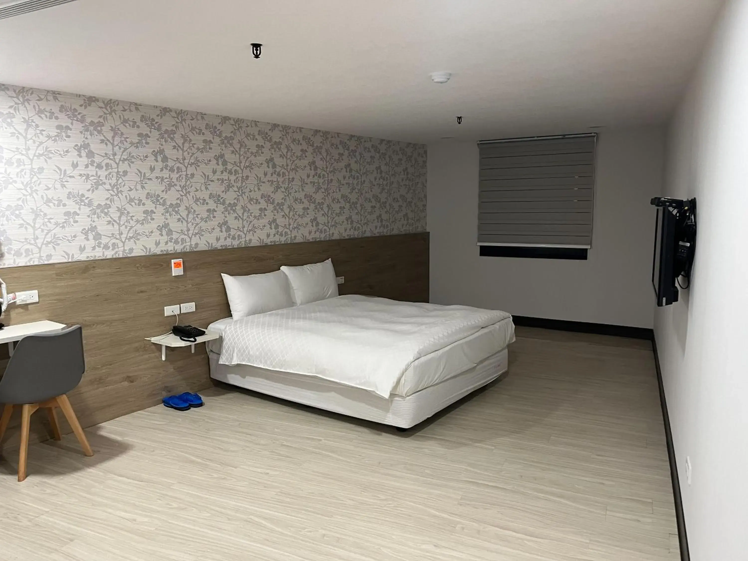 Photo of the whole room, Bed in 嵐茵鐵道旅館 Photo of the whole room, Bed in 嵐茵鐵道旅館