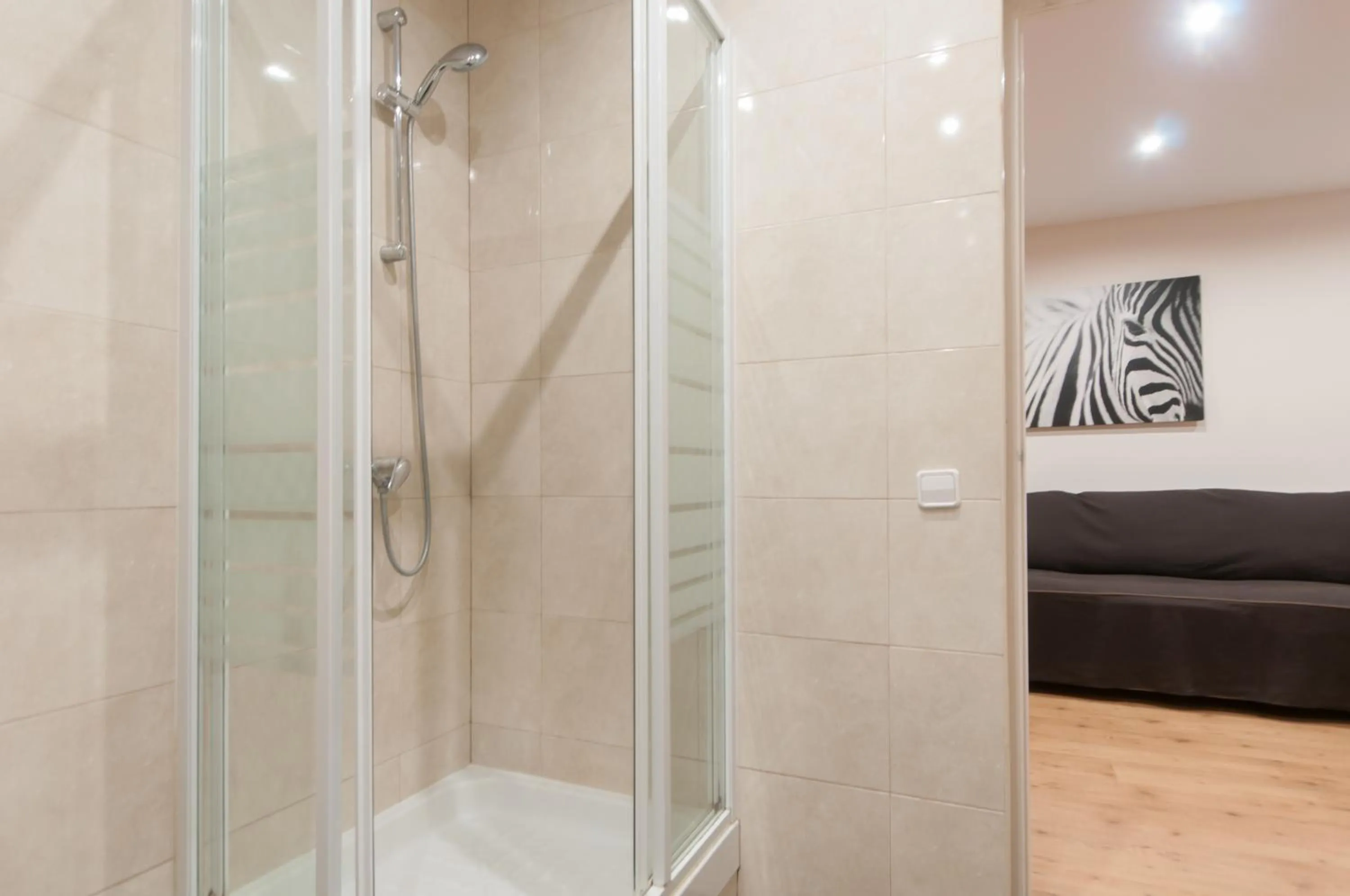 Shower in Weflating Sant Antoni Market