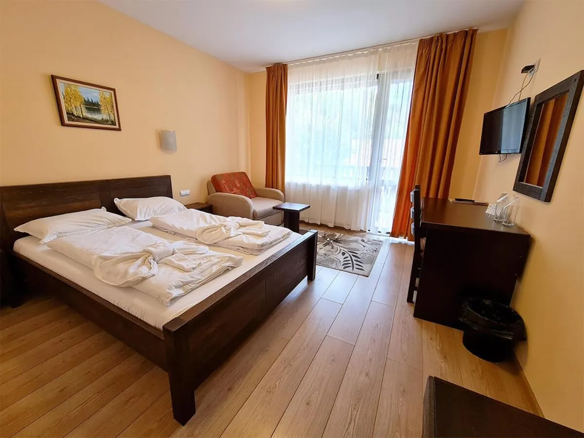 Bed in Family Hotel Chiflik Hills