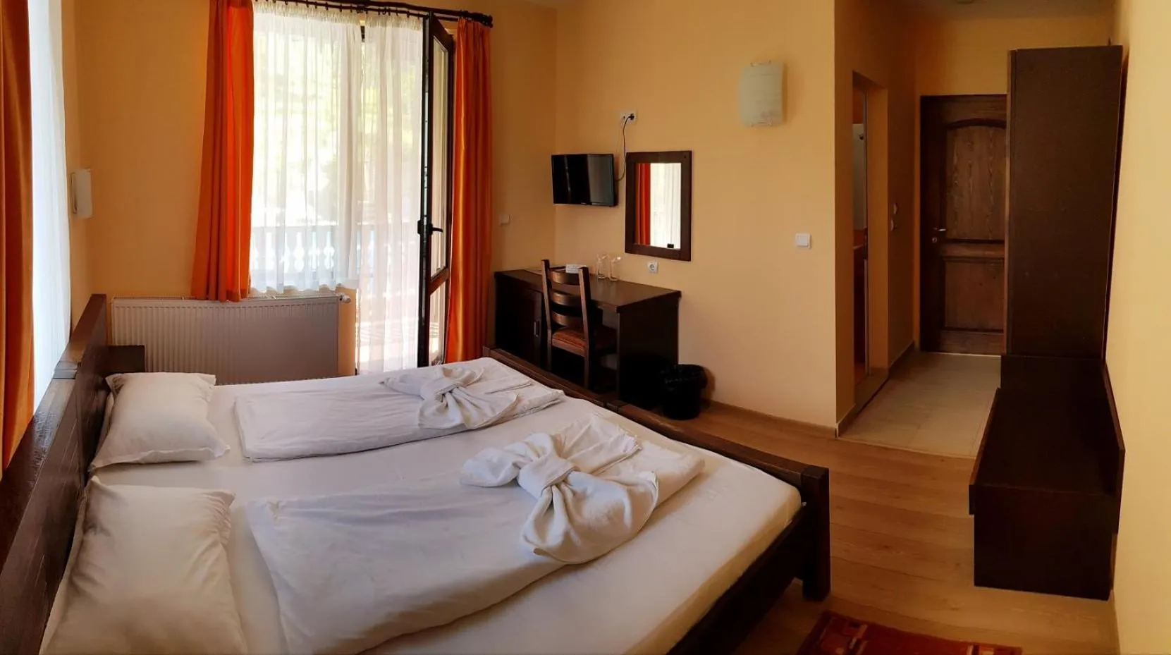 Bedroom, Bed in Family Hotel Chiflik Hills