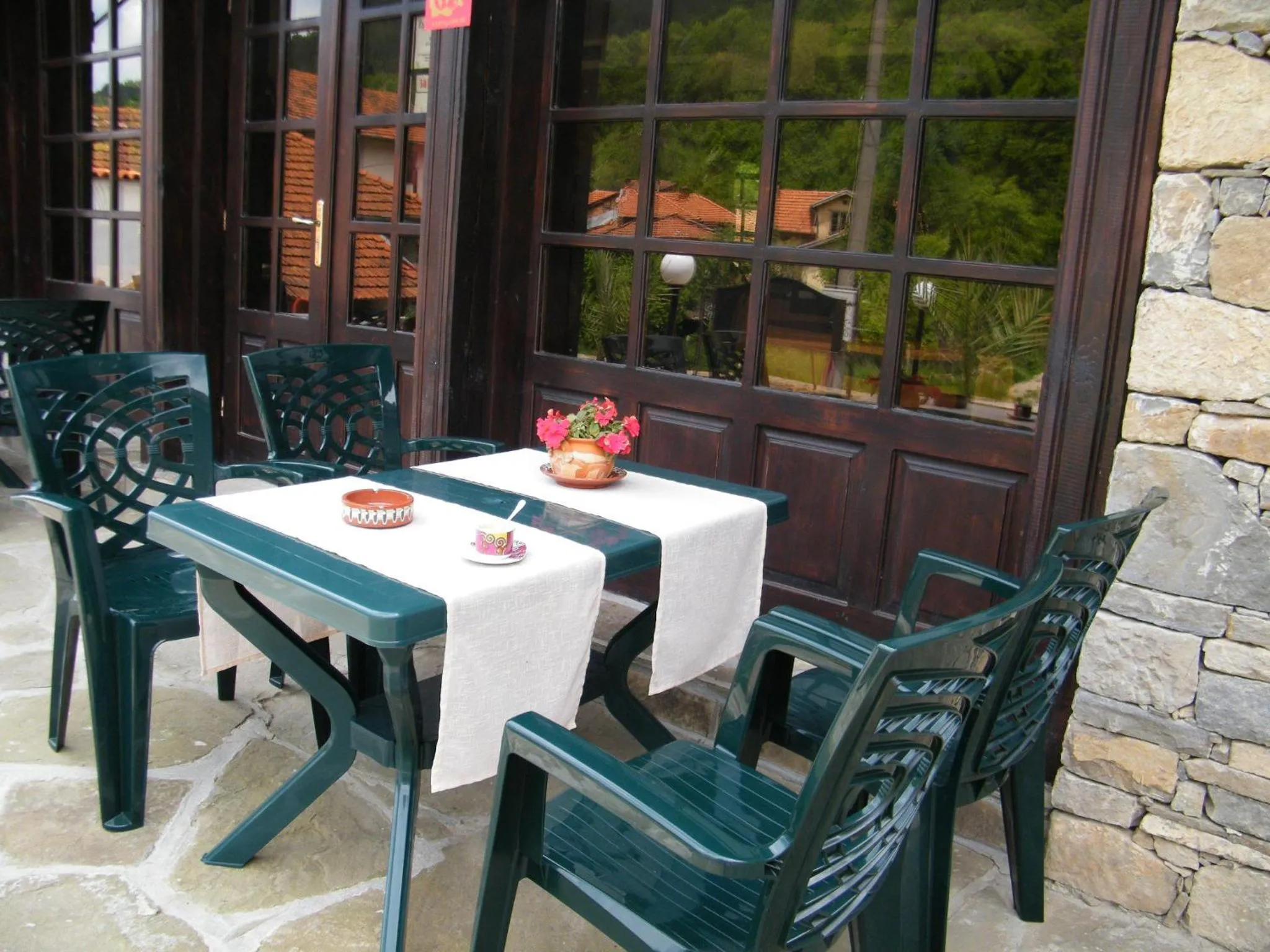 Garden in Family Hotel Chiflik Hills