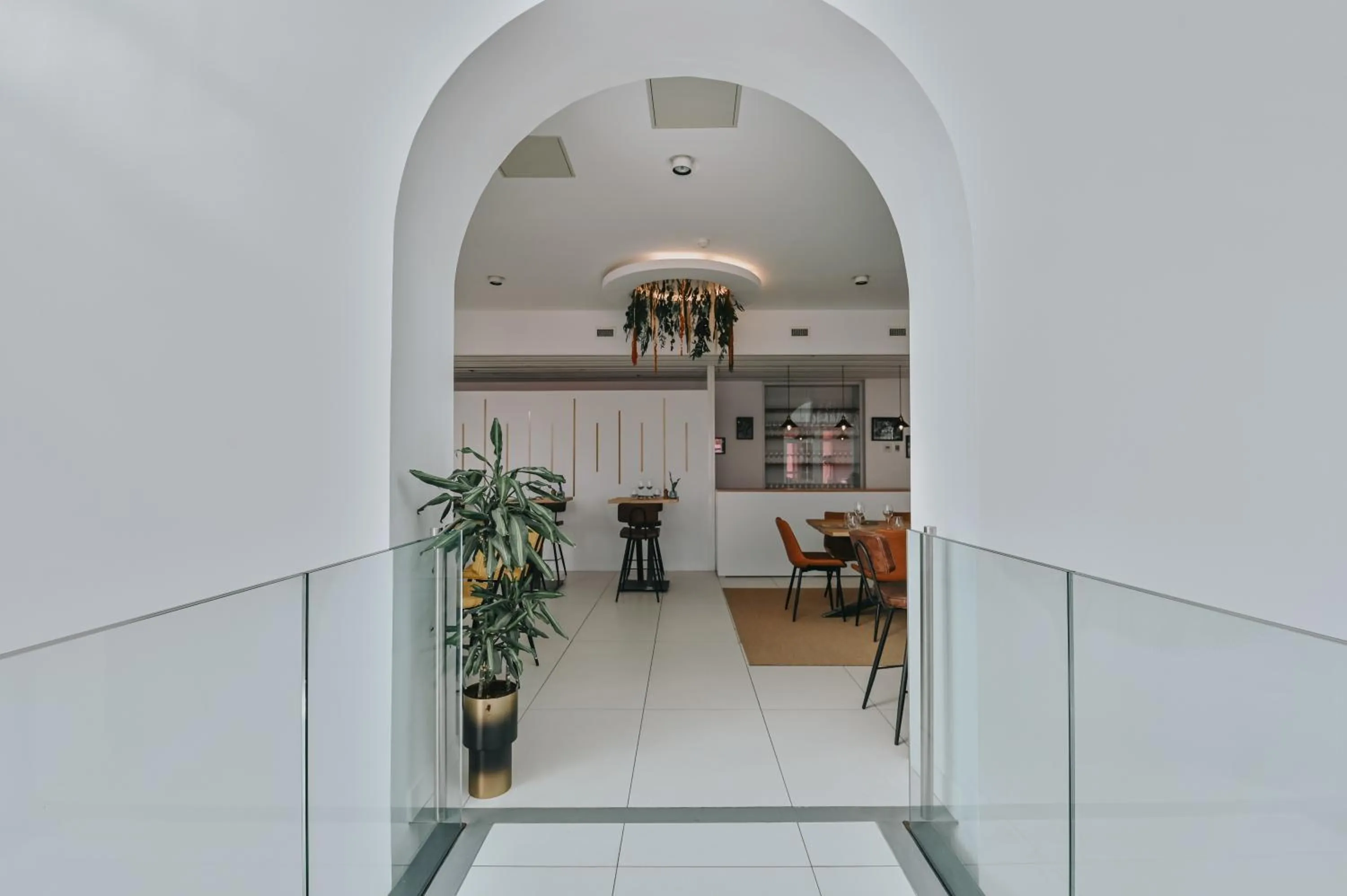 Restaurant/places to eat in Le Meez