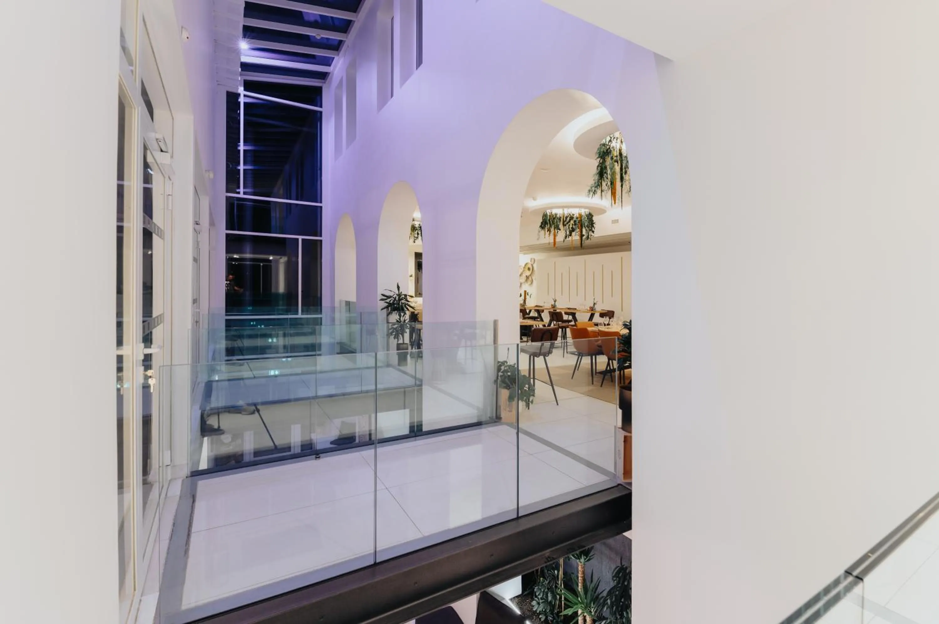 Restaurant/places to eat in Le Meez