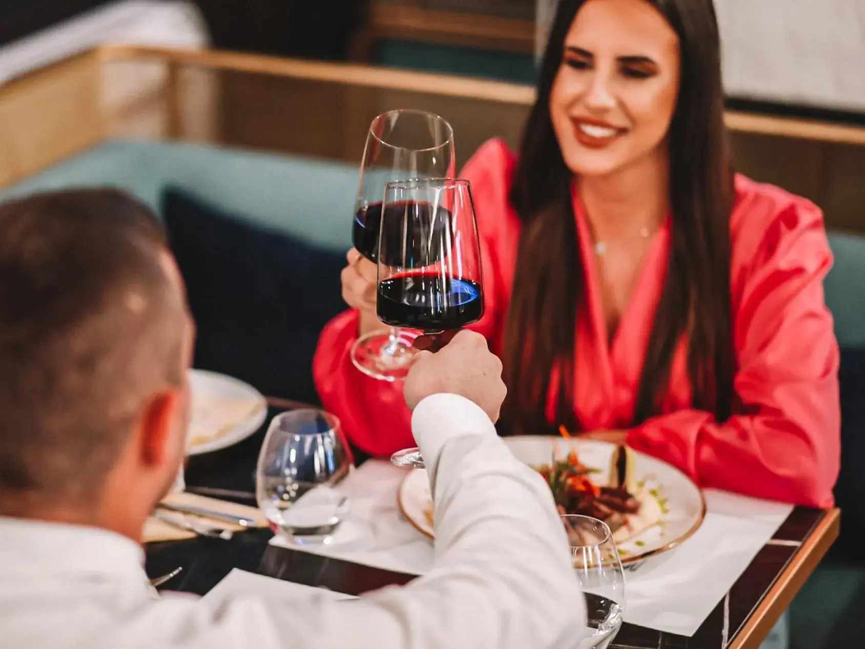 Restaurant/places to eat in Hotel Millennium by Aycon Restaurant/places to eat in Hotel Millennium by Aycon