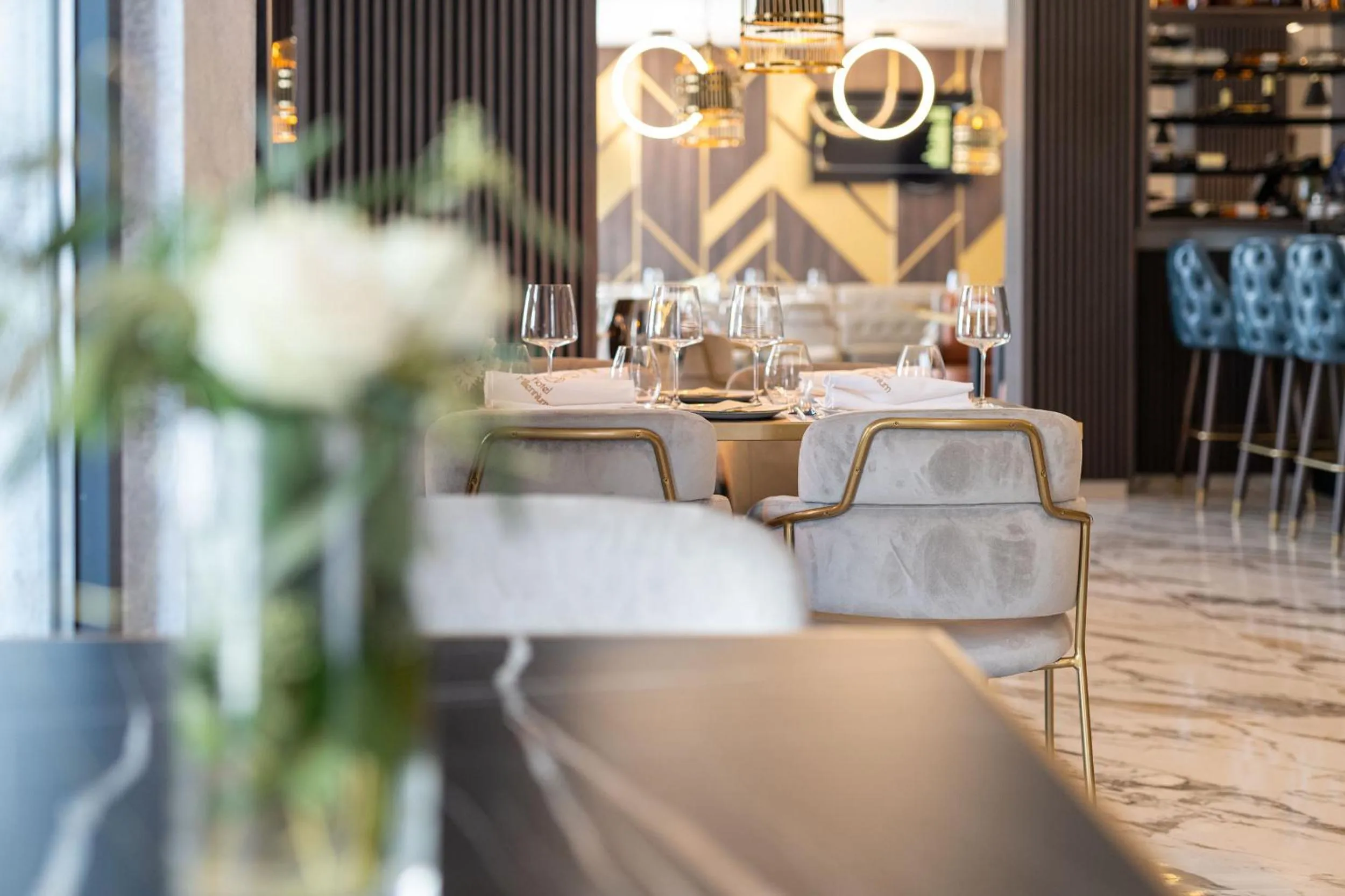 Restaurant/places to eat in Hotel Millennium by Aycon