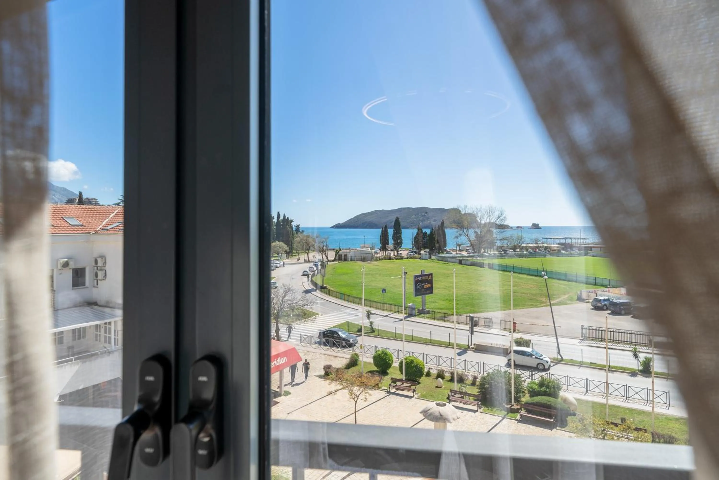 Sea view in Hotel Millennium by Aycon