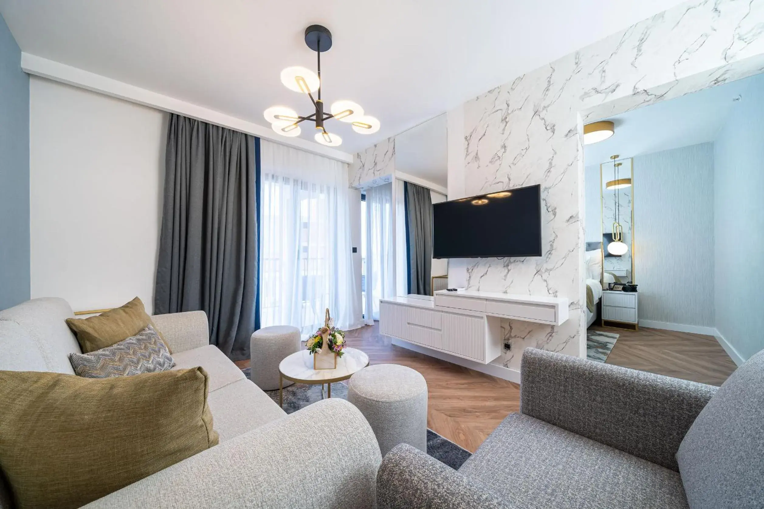 Living room in Hotel Millennium by Aycon Living room in Hotel Millennium by Aycon