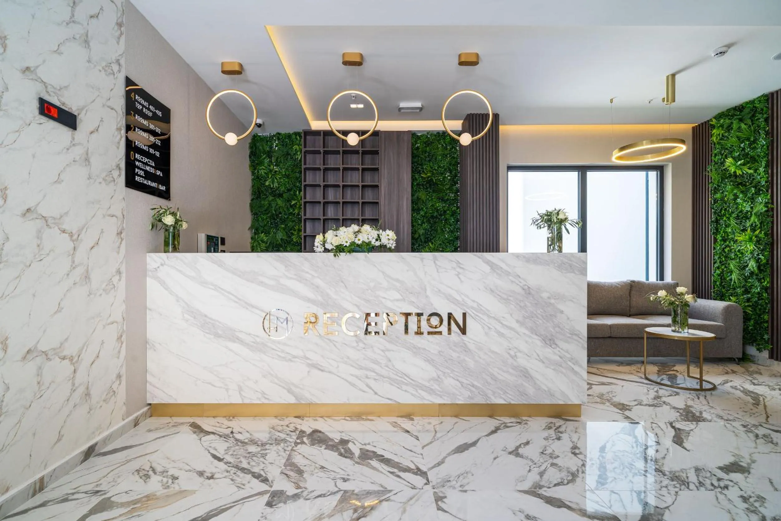 Lobby or reception in Hotel Millennium by Aycon
