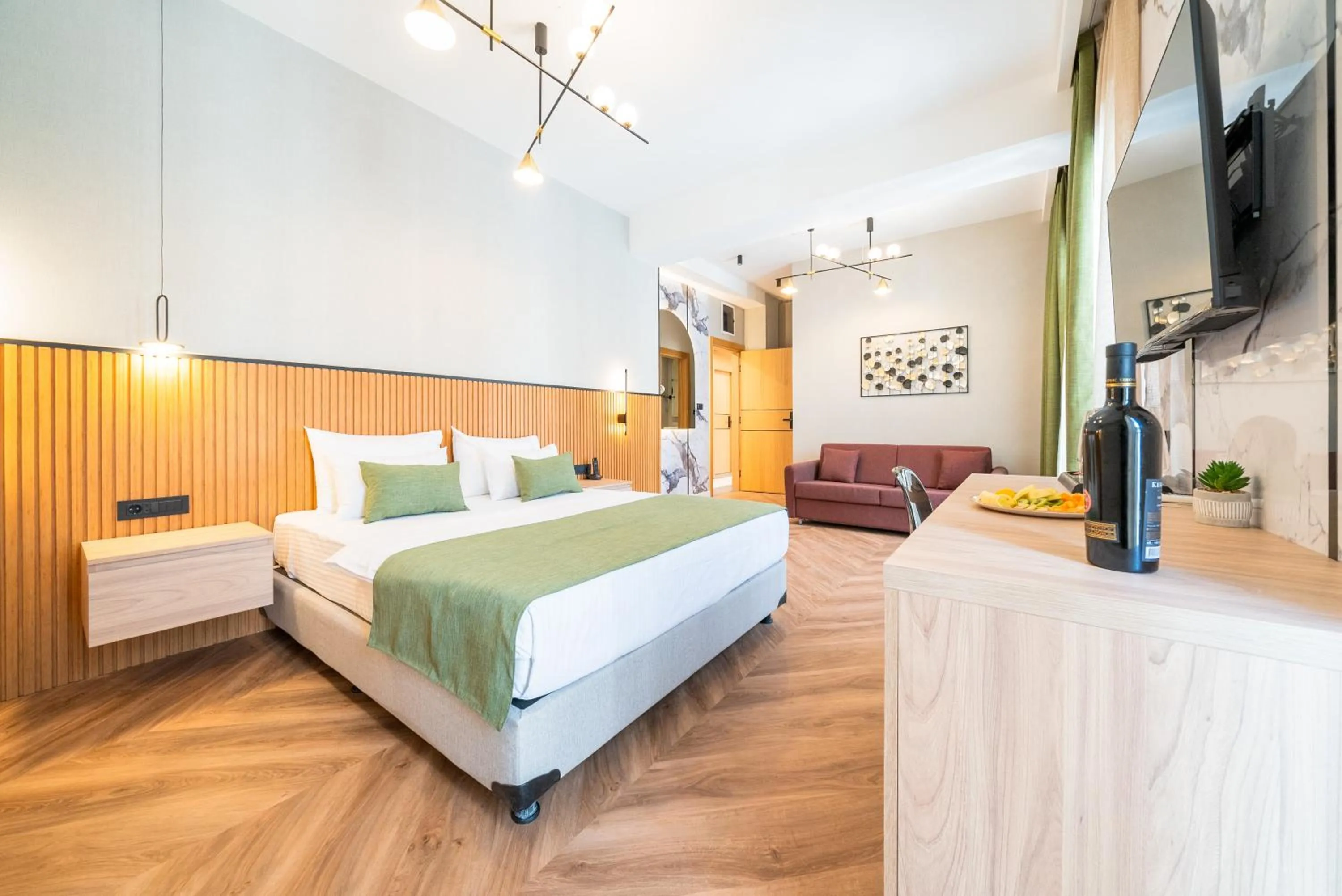 Photo of the whole room, Bed in Hotel Millennium by Aycon