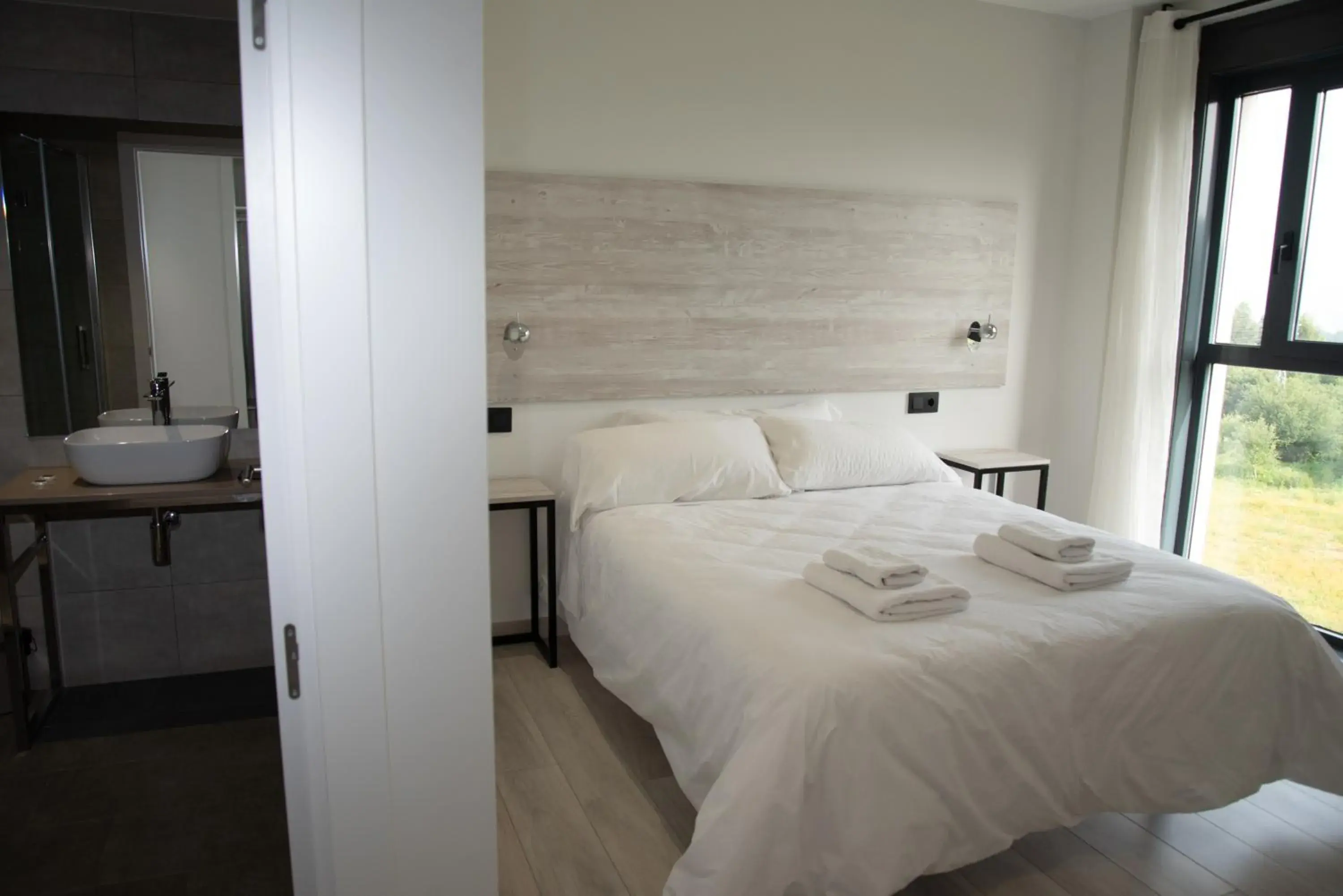 Double or Twin Room with Terrace in Hotel Chips Fene Double or Twin Room with Terrace in Hotel Chips Fene