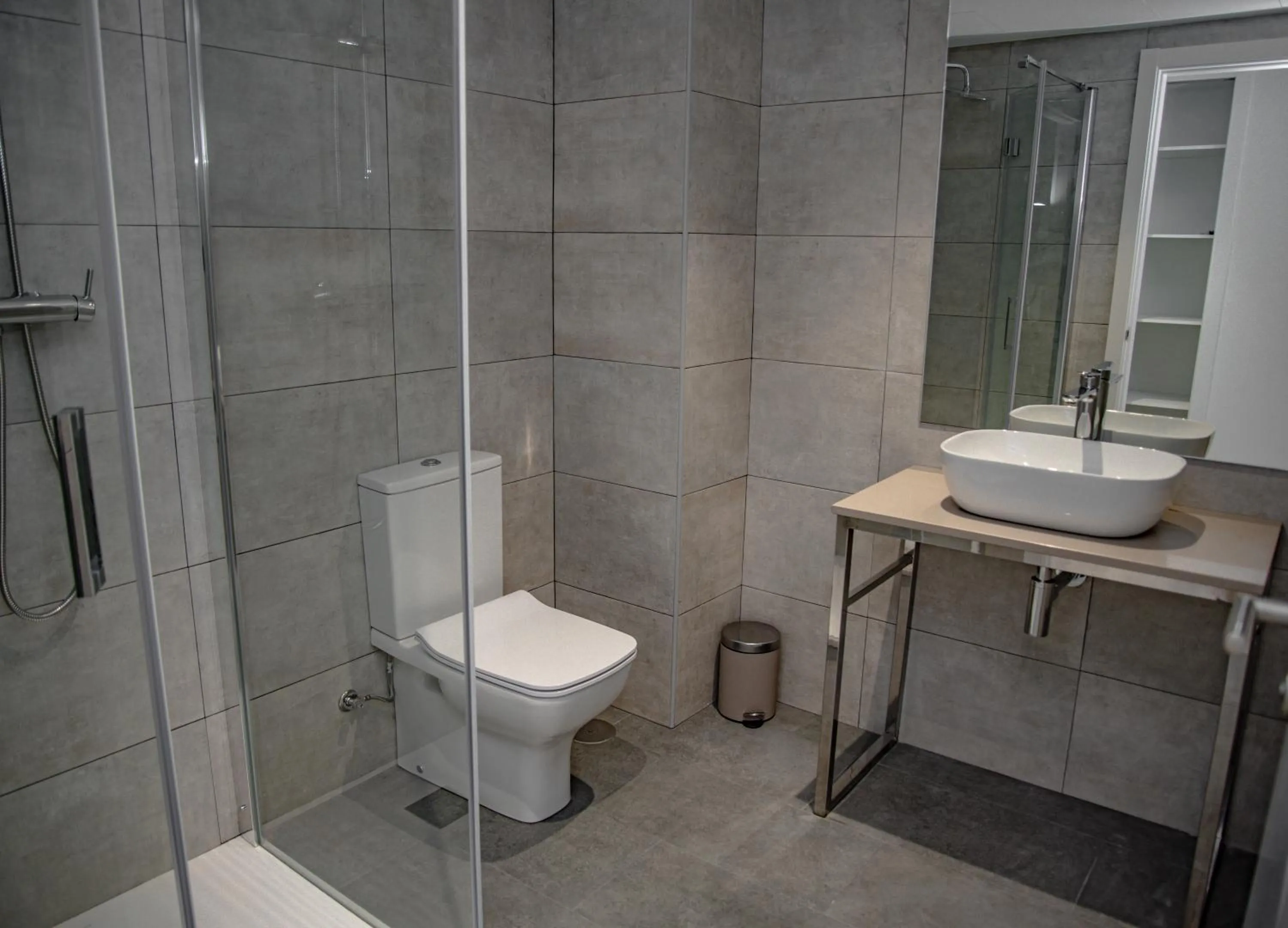 Bathroom in Hotel Chips Fene