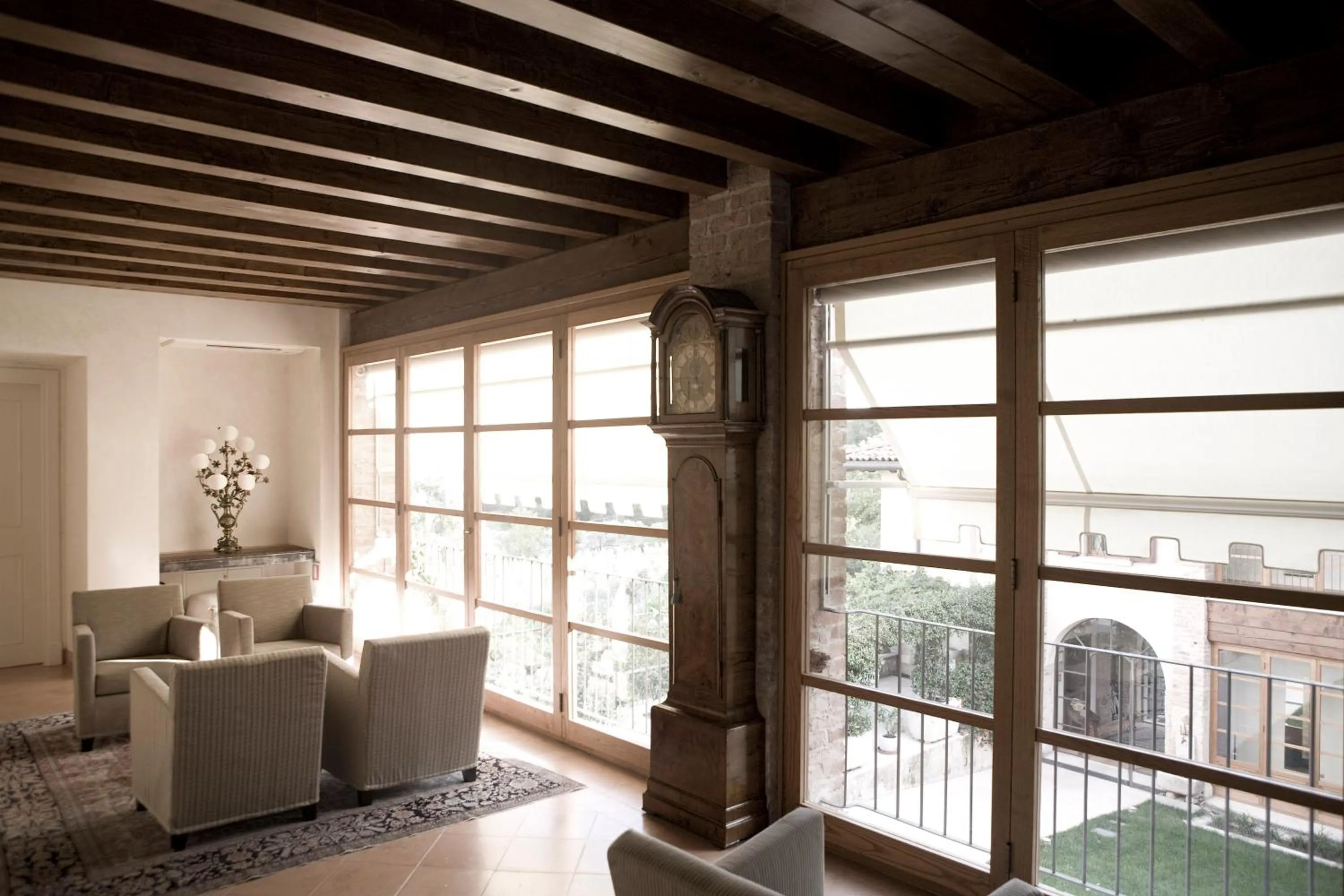 Seating area in Villa Arcadio