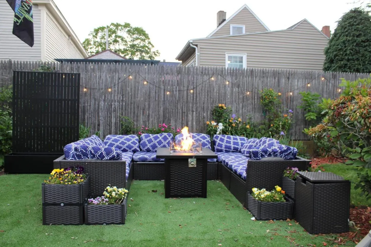 NEW! Family-Friendly Getaway -1 Mi to Dtwn Salem w Roof Deck & Tiki Bar