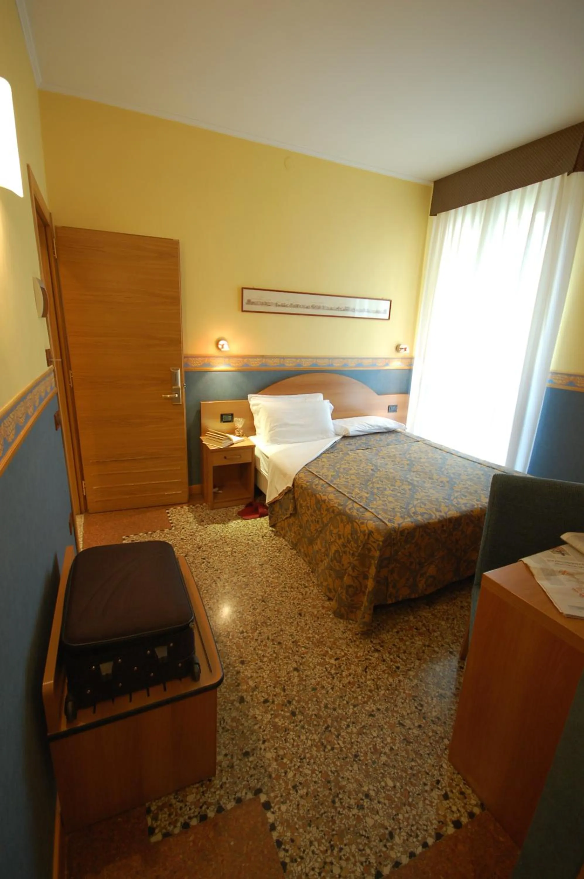 Photo of the whole room in Antica Villa Graziella Venice - Atika & Atif