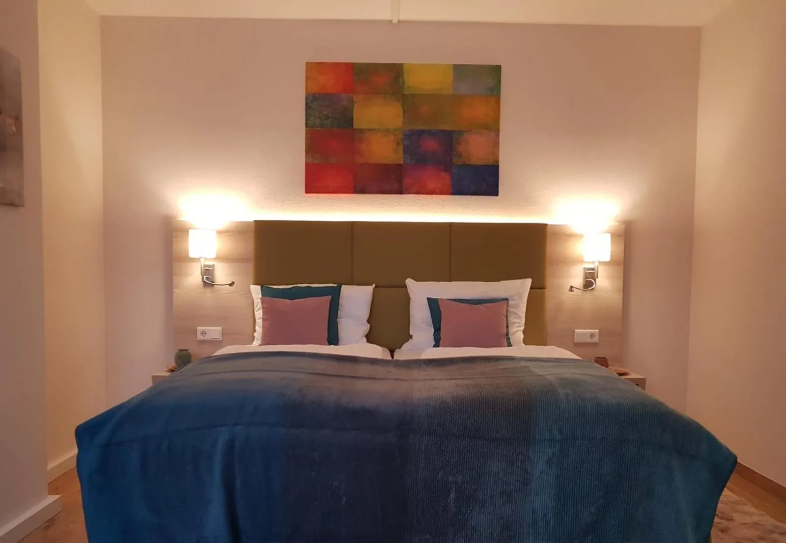 Photo of the whole room in Hotel Am Kurpark