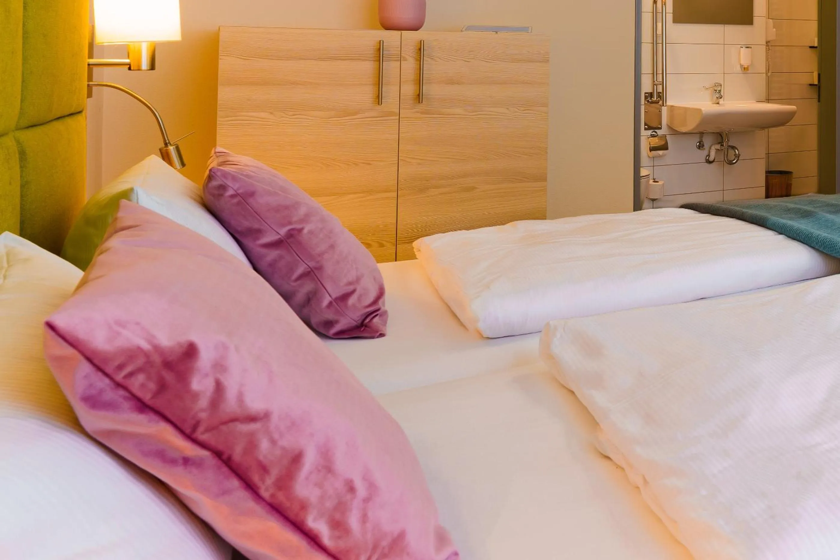 Bedroom in Hotel Am Kurpark