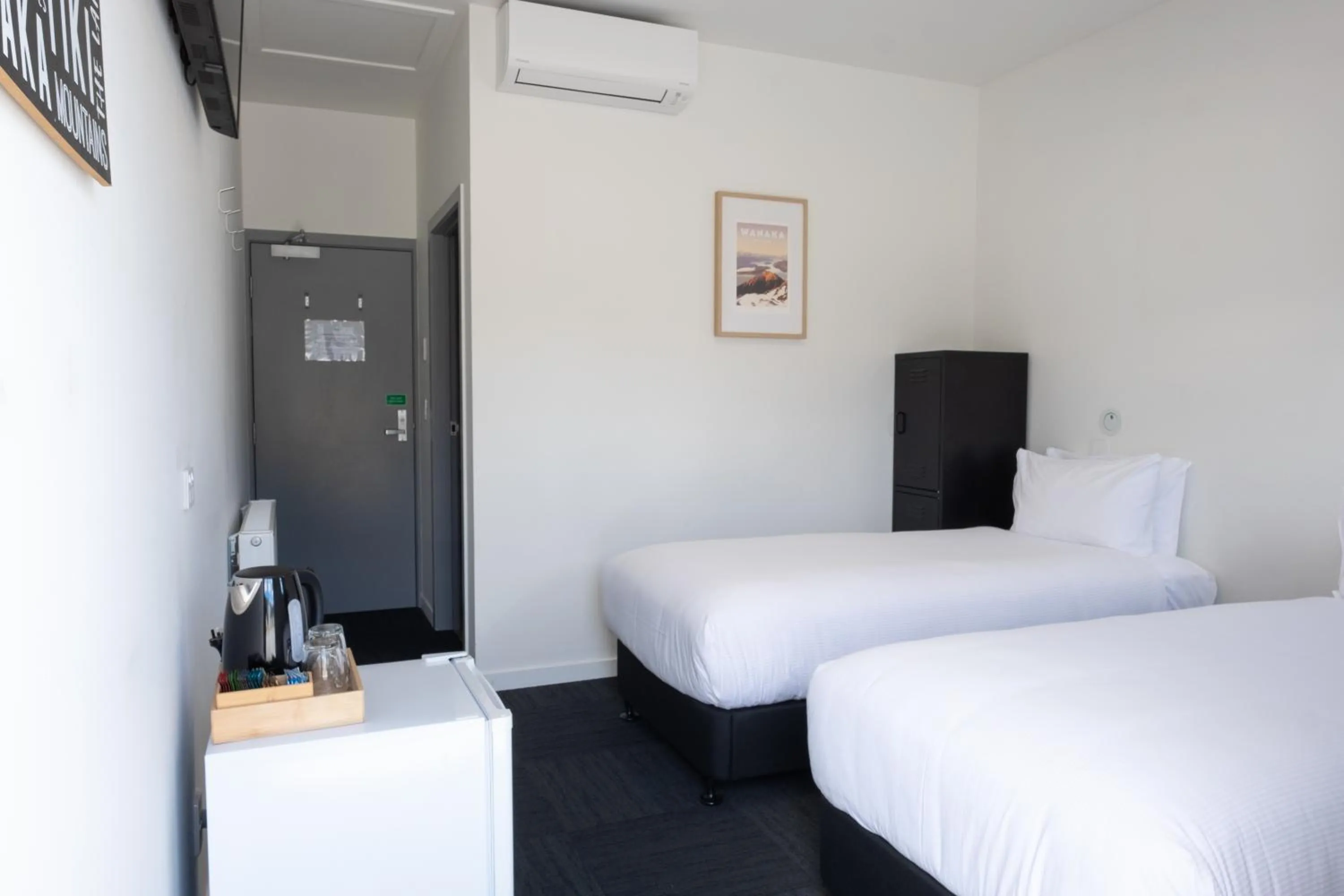 Bedroom, Bed in Alpine Junction Townhouse Apartments, Lodge & Hotel