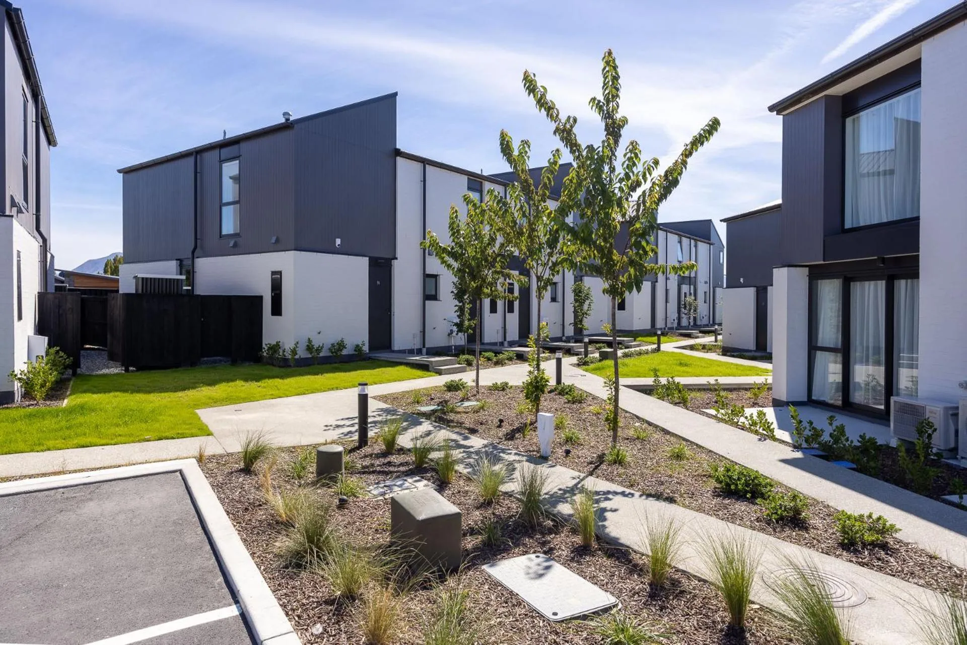 Property building in Alpine Junction Townhouse Apartments, Lodge & Hotel