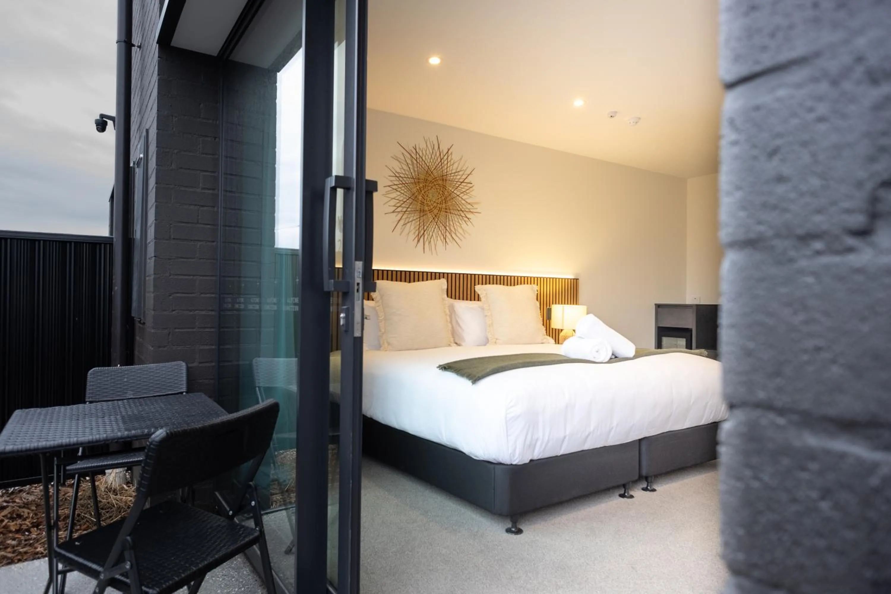 Bedroom, Bed in Alpine Junction Townhouse Apartments, Lodge & Hotel