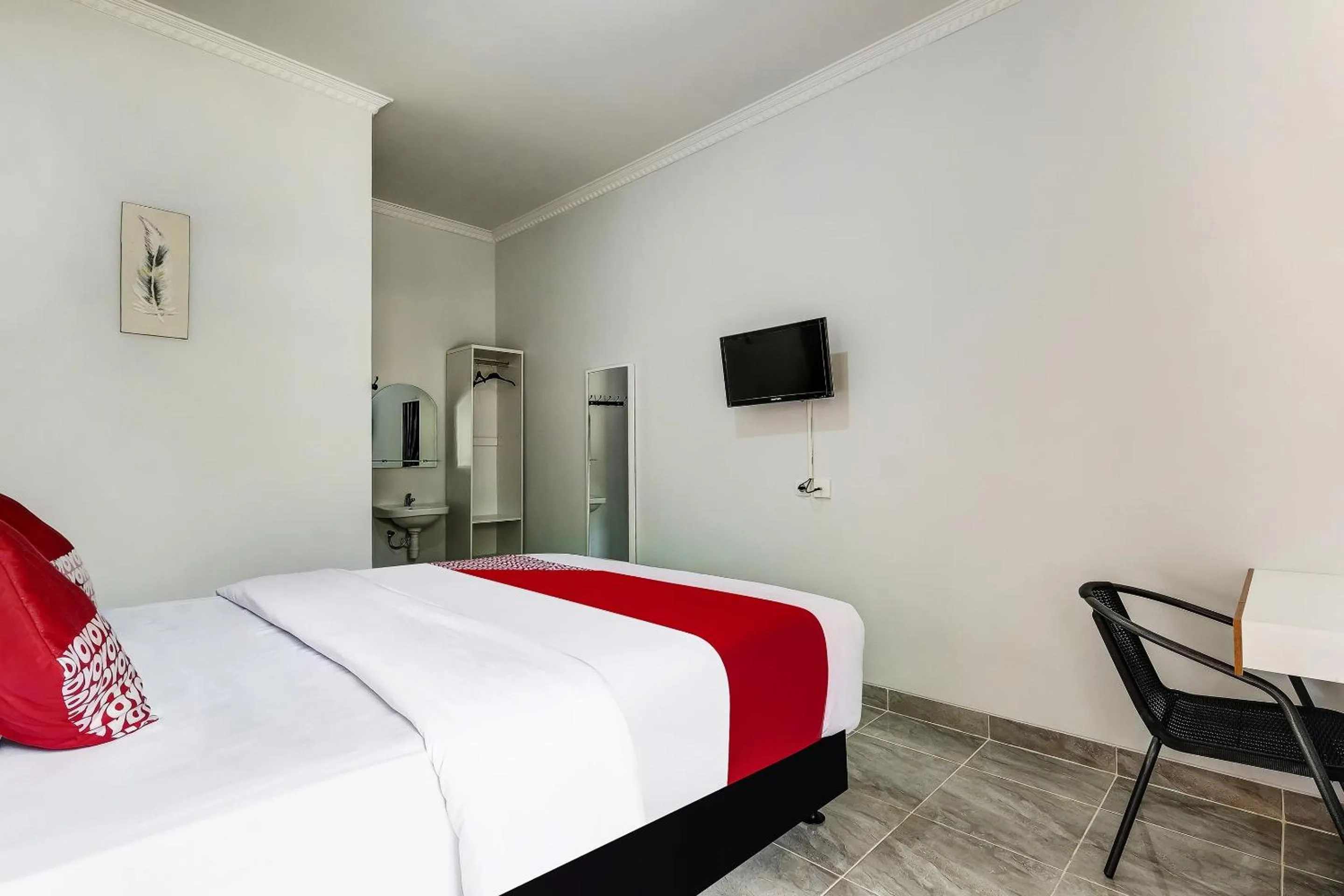 Bedroom, Bed in Capital O 90983 Harmony Easy Stay