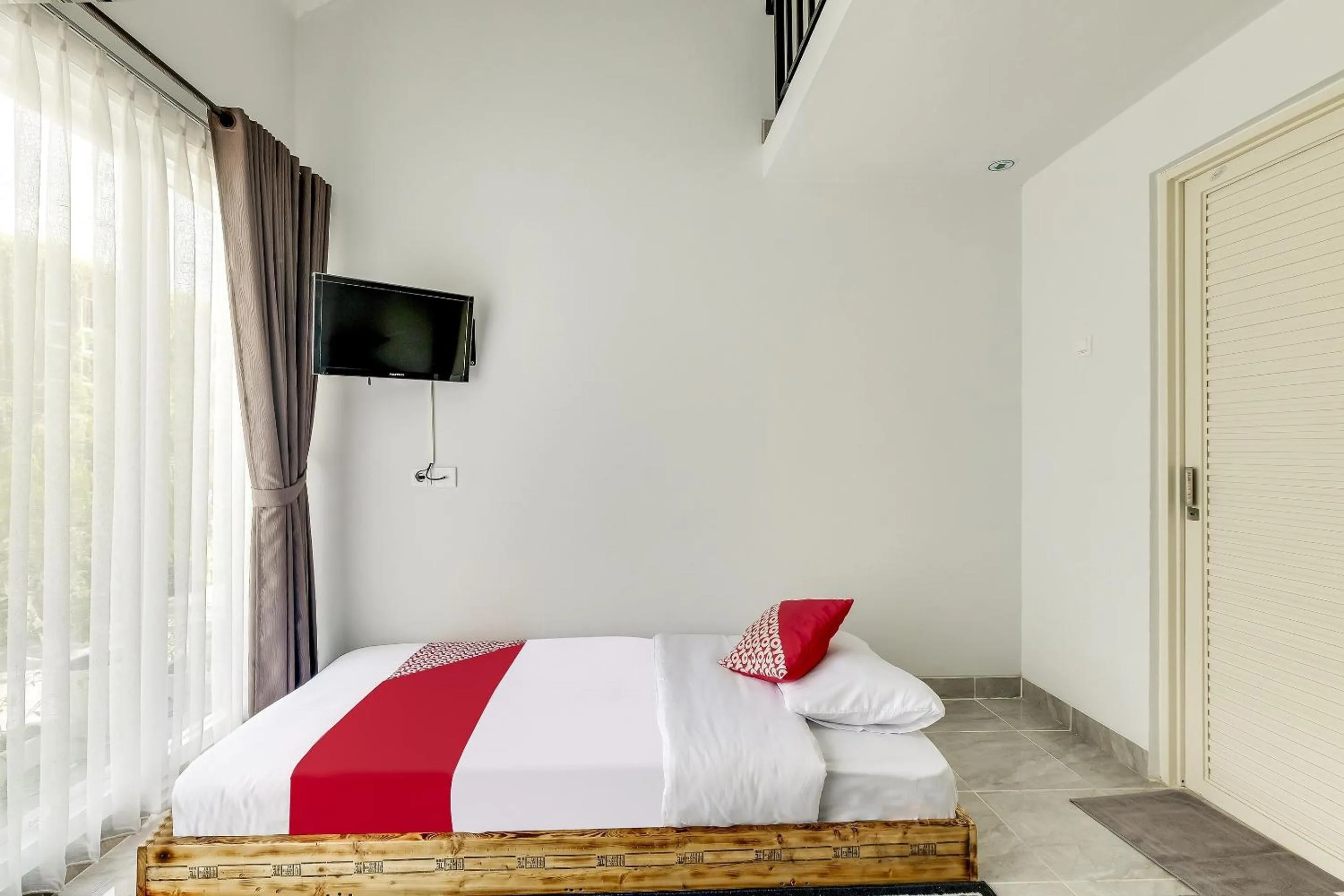 Bedroom, Bed in Capital O 90983 Harmony Easy Stay