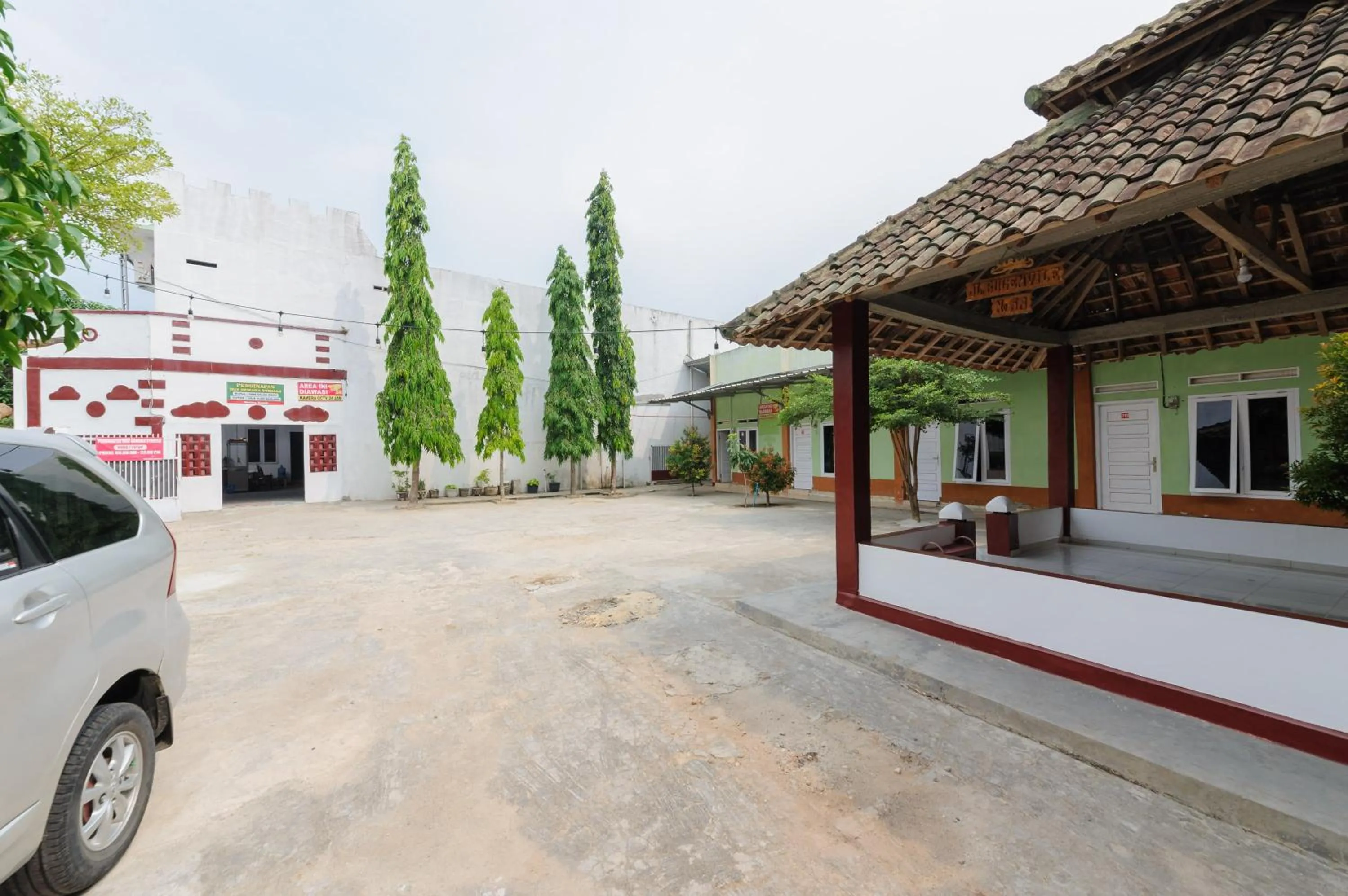 Property building in RedDoorz Syariah near Institut Darmajaya Lampung