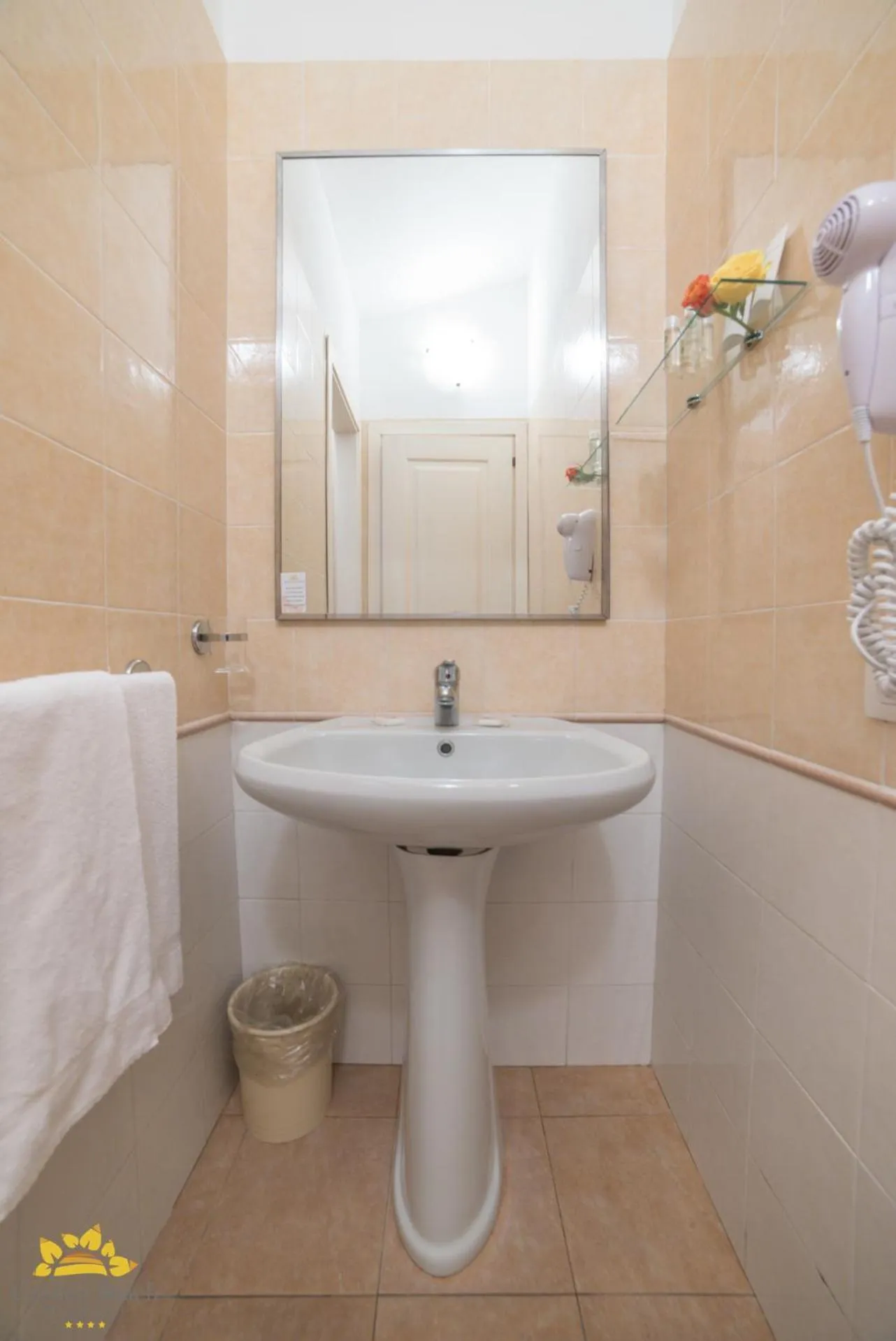 Bathroom in Hotel Garden Beach