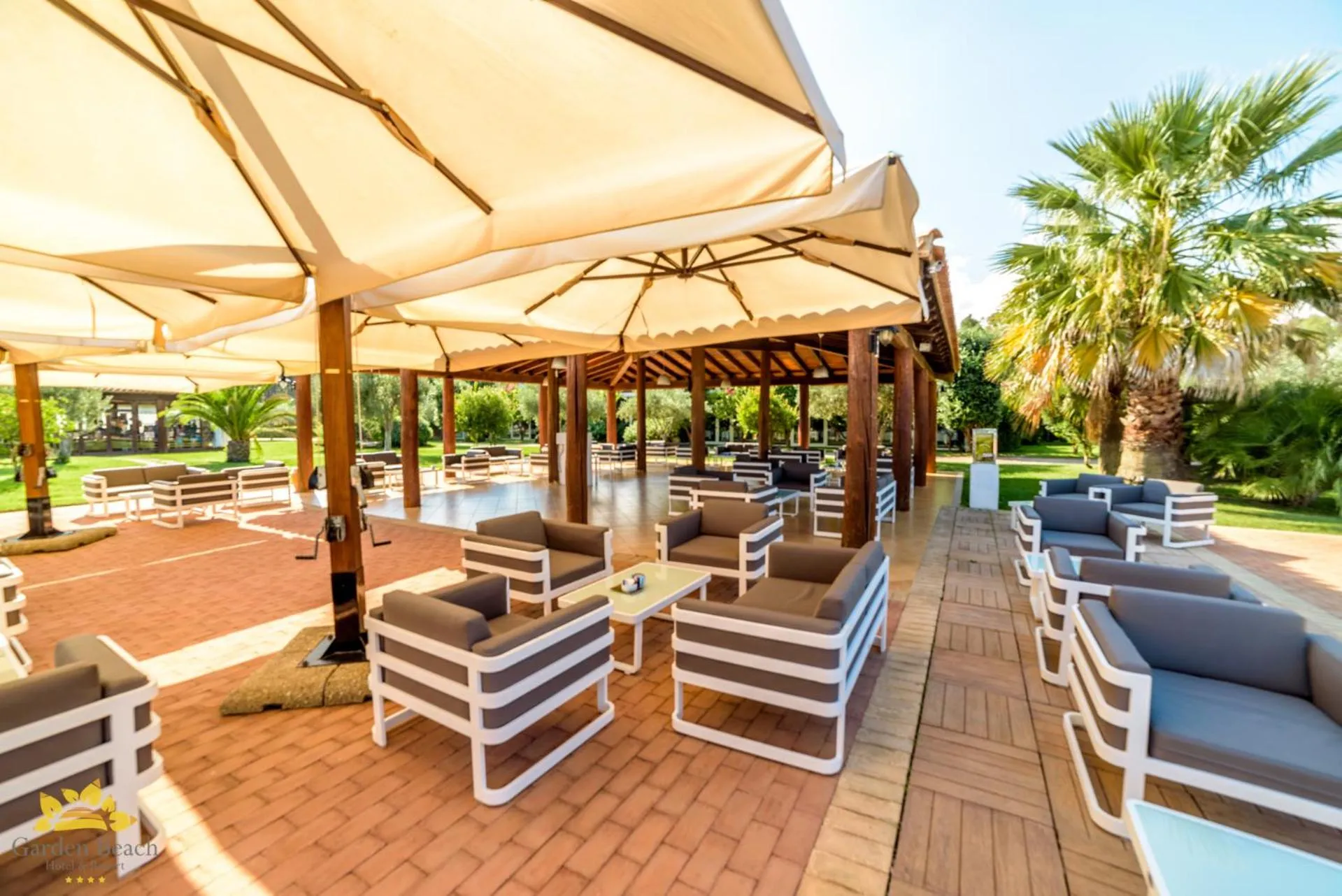 Lounge or bar in Hotel Garden Beach
