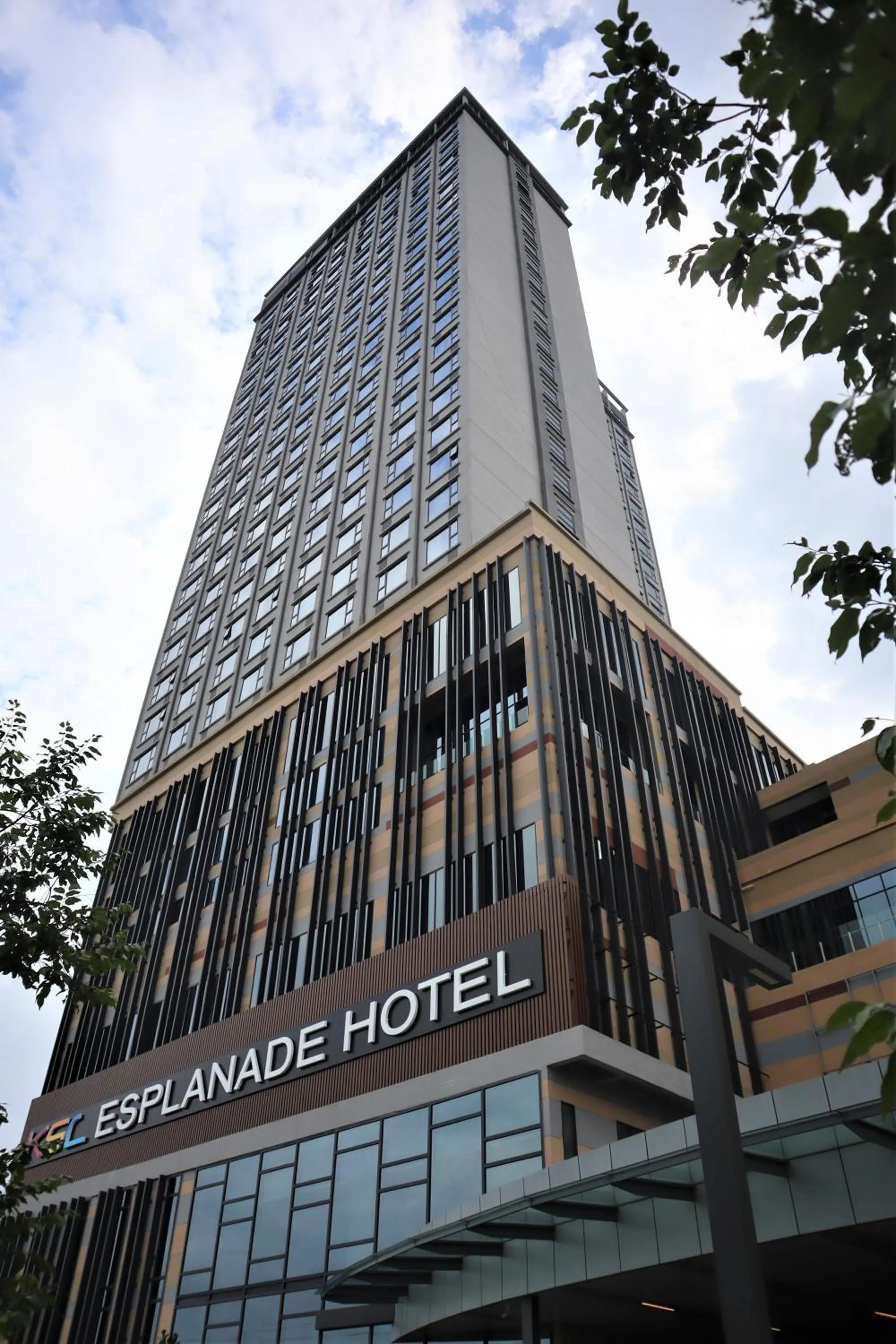 Property building in KSL ESPLANADE HOTEL with HOT SPRING