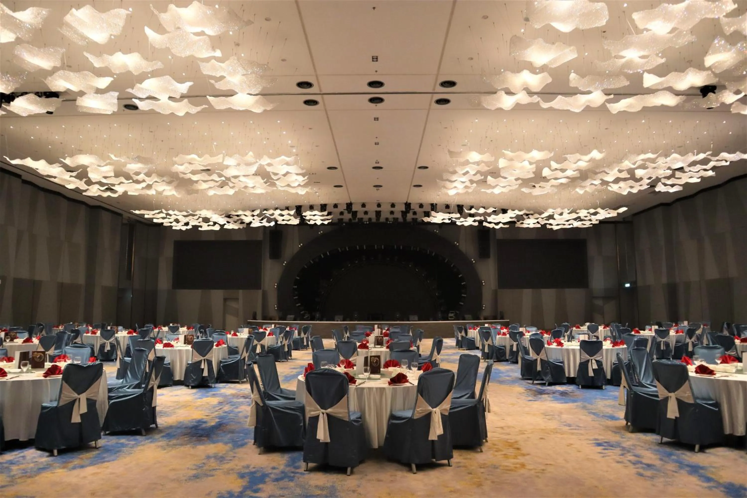 Meeting/conference room in KSL ESPLANADE HOTEL with HOT SPRING