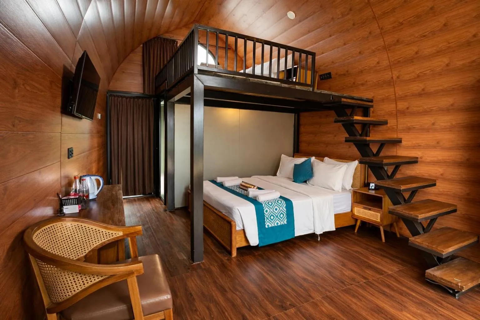 Bedroom, Bed in Nirvana Hotel Resort Tetebatu