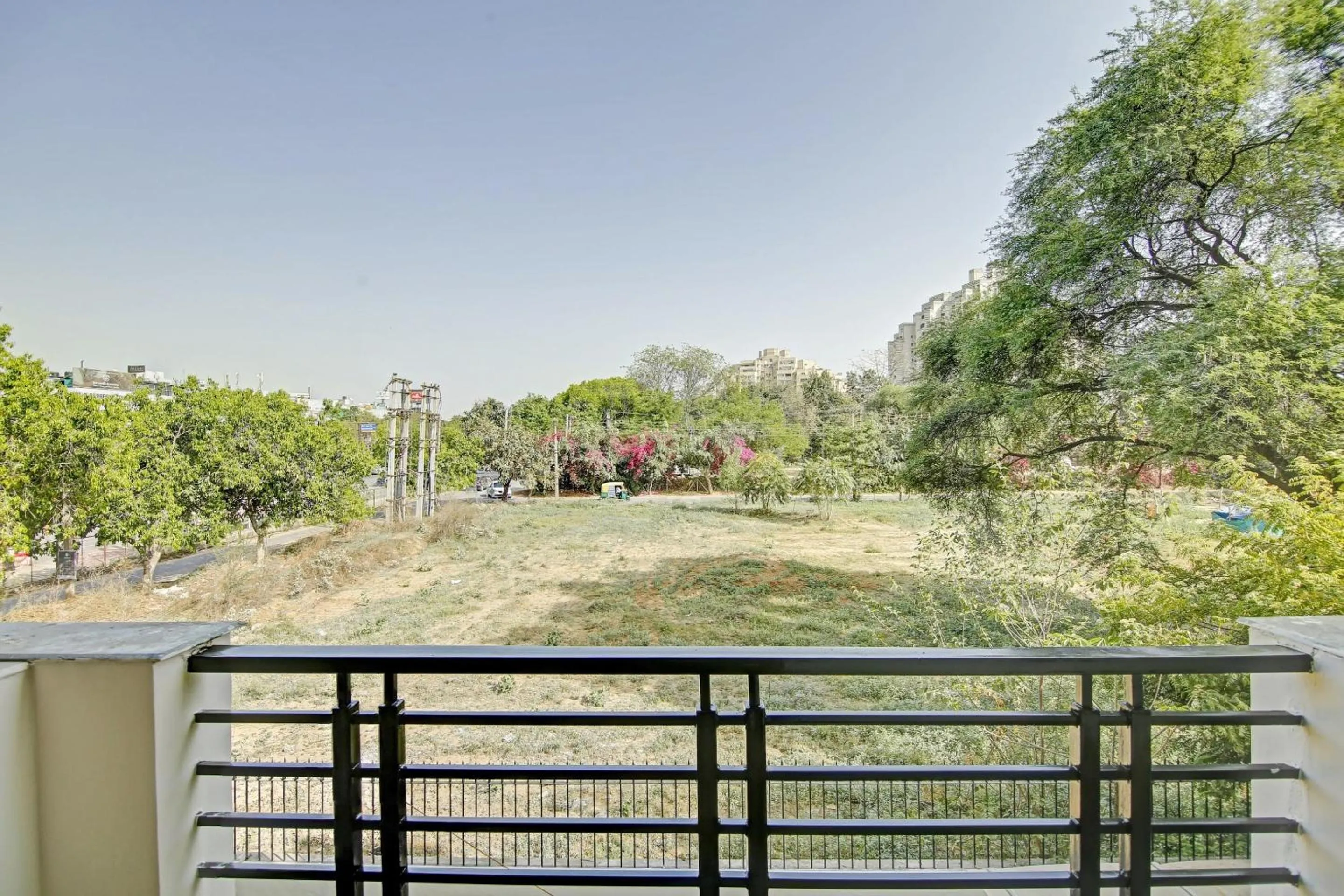 Facade/entrance in Collection O Imperial Oak Near Leisure Valley Park