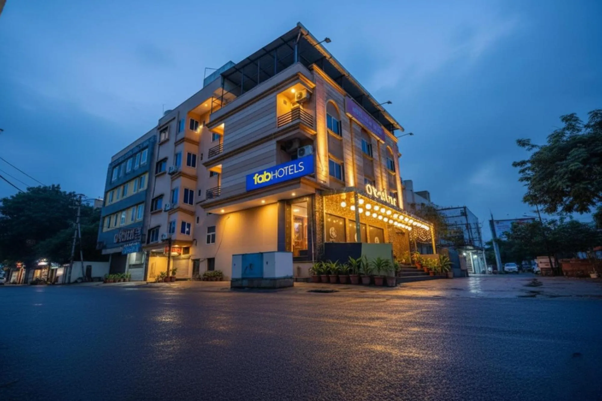 Property building in FabHotel Uday Vilas