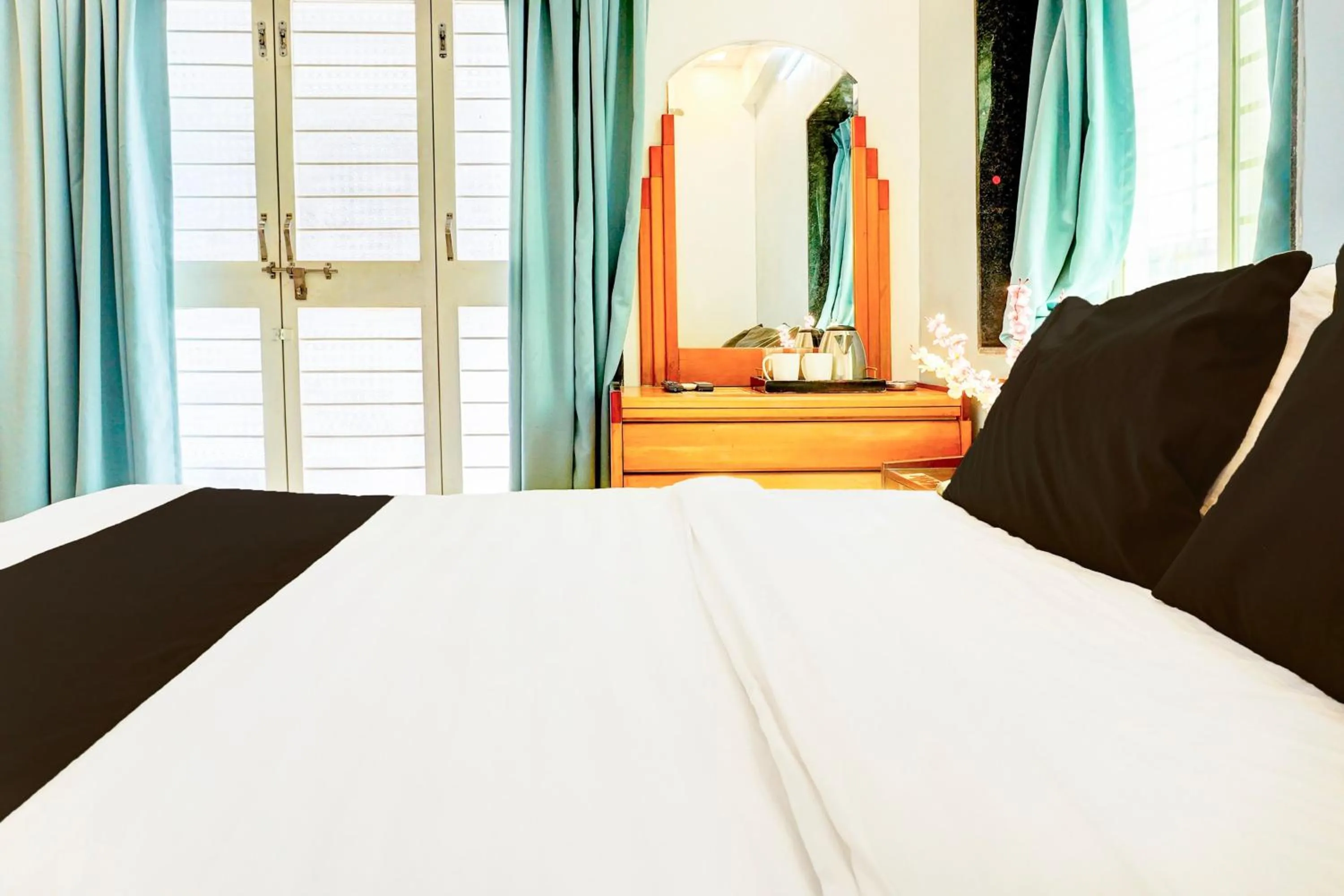 Bedroom, Bed in Super Collection O Ubale Nagar