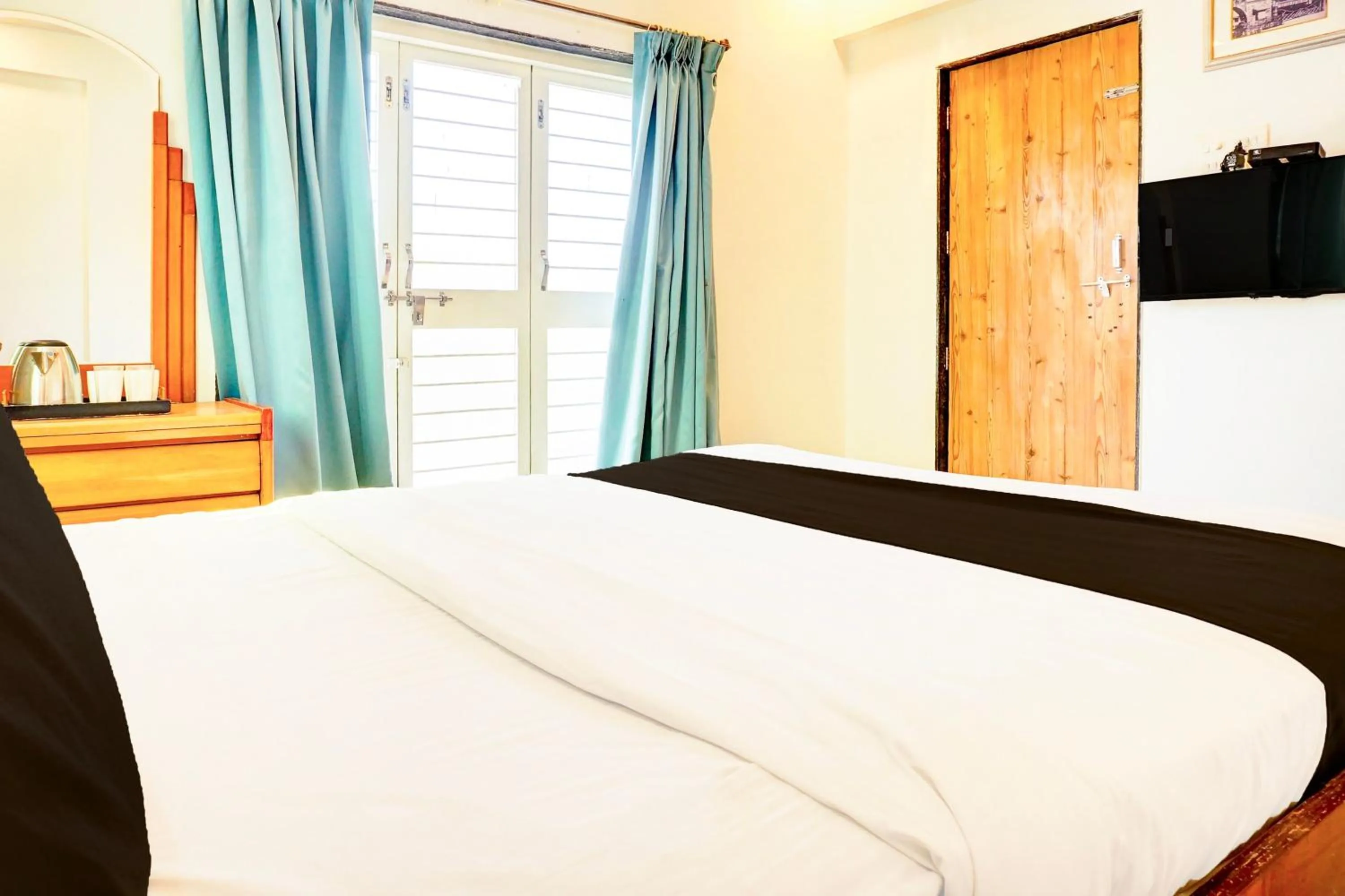 Bedroom, Bed in Super Collection O Ubale Nagar