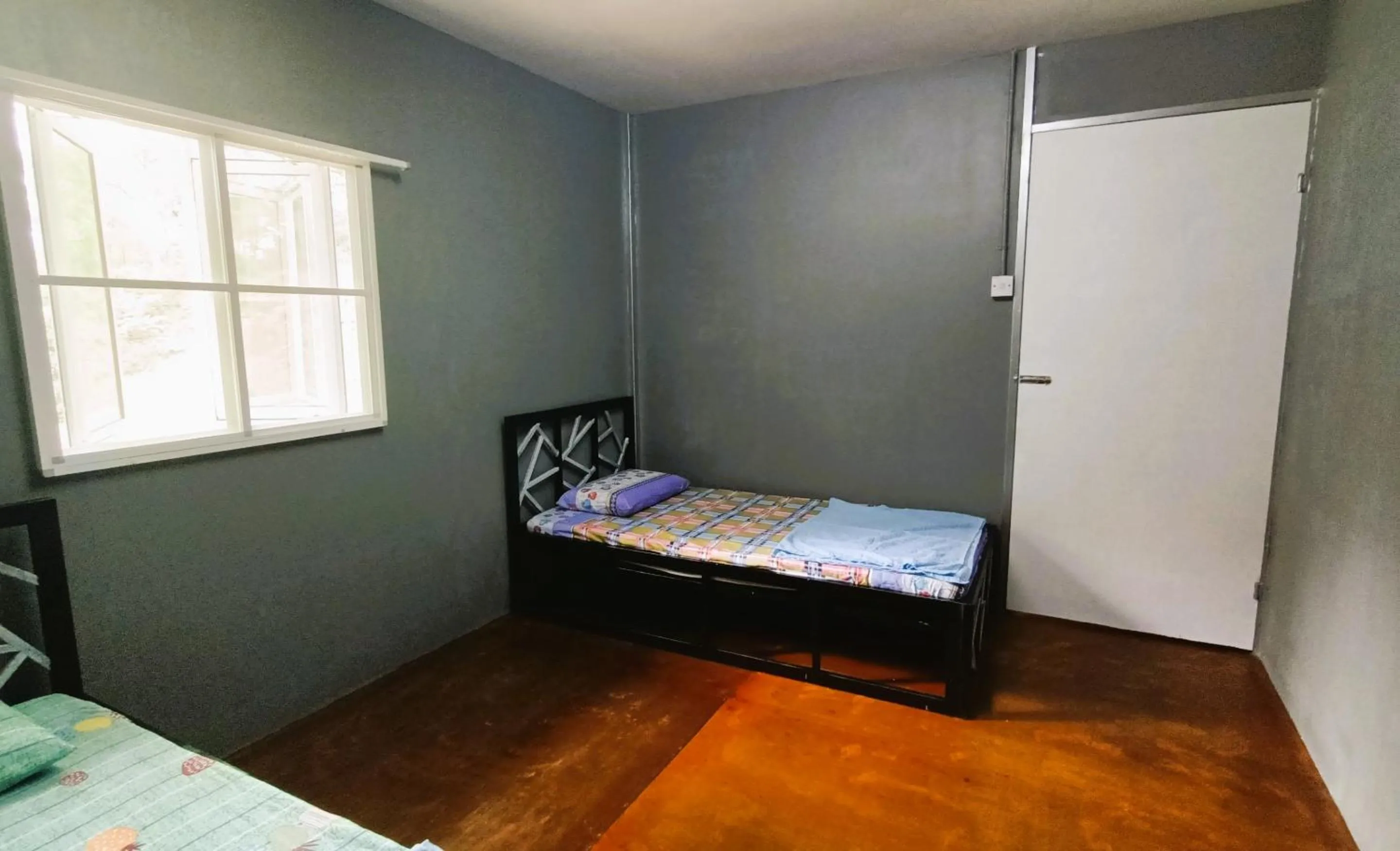 Bedroom in Hotel O Flinstone Lodge
