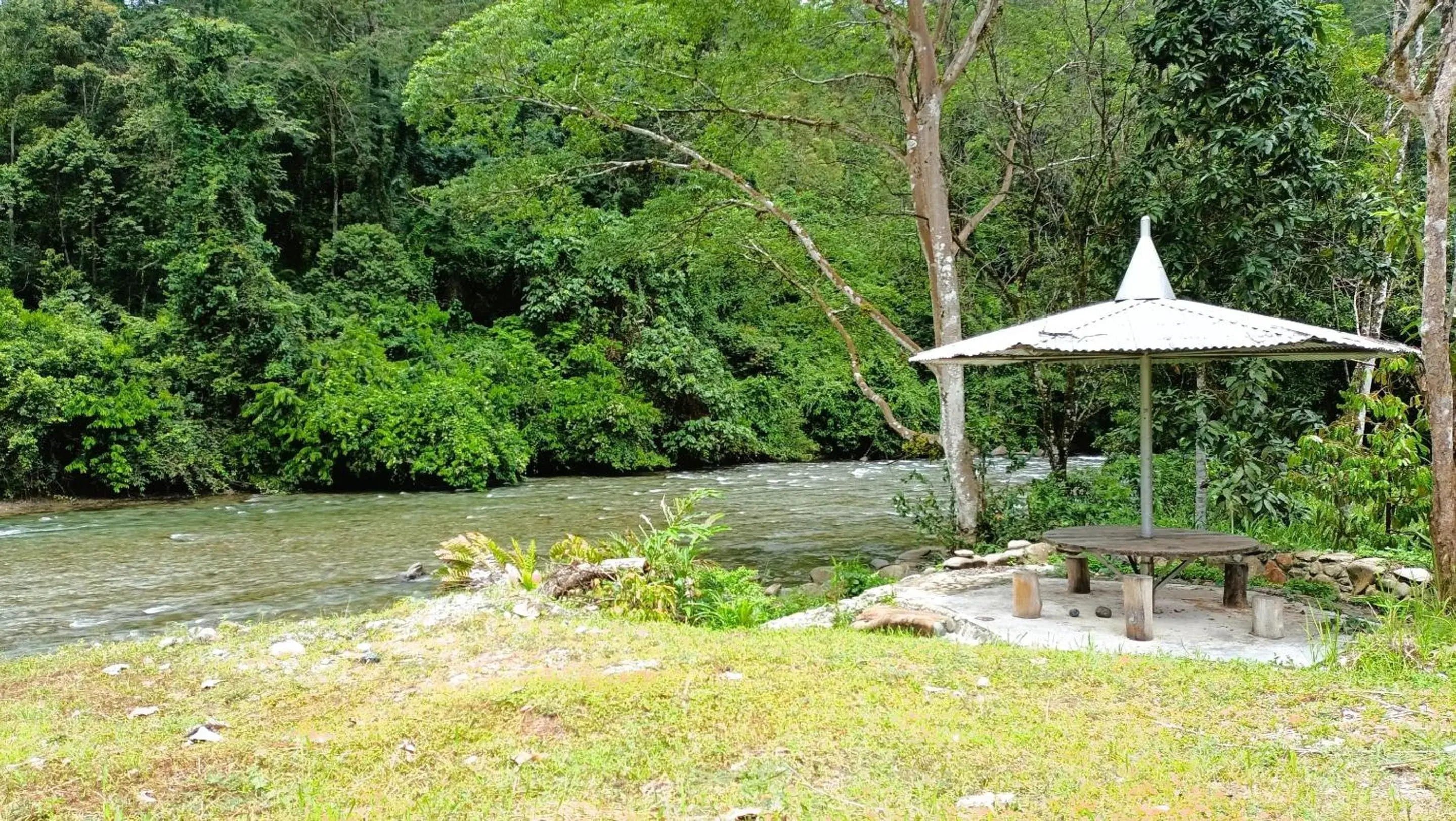Garden view in Hotel O Flinstone Lodge Garden view in Hotel O Flinstone Lodge