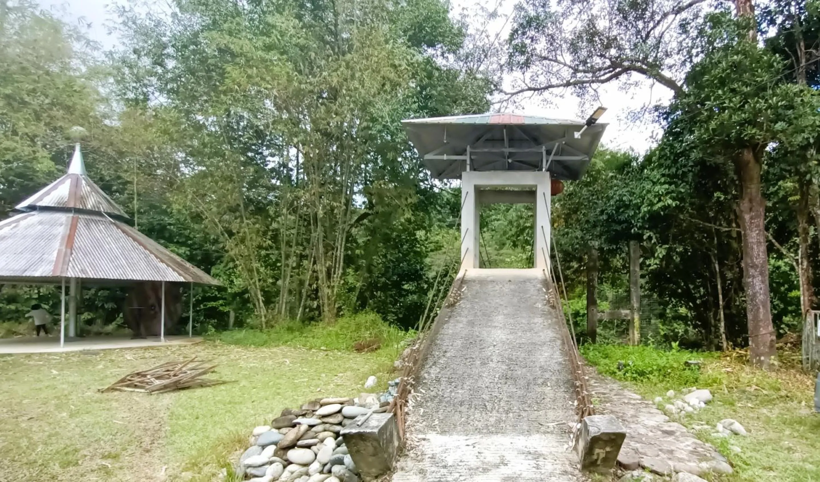 Hotel O Flinstone Lodge