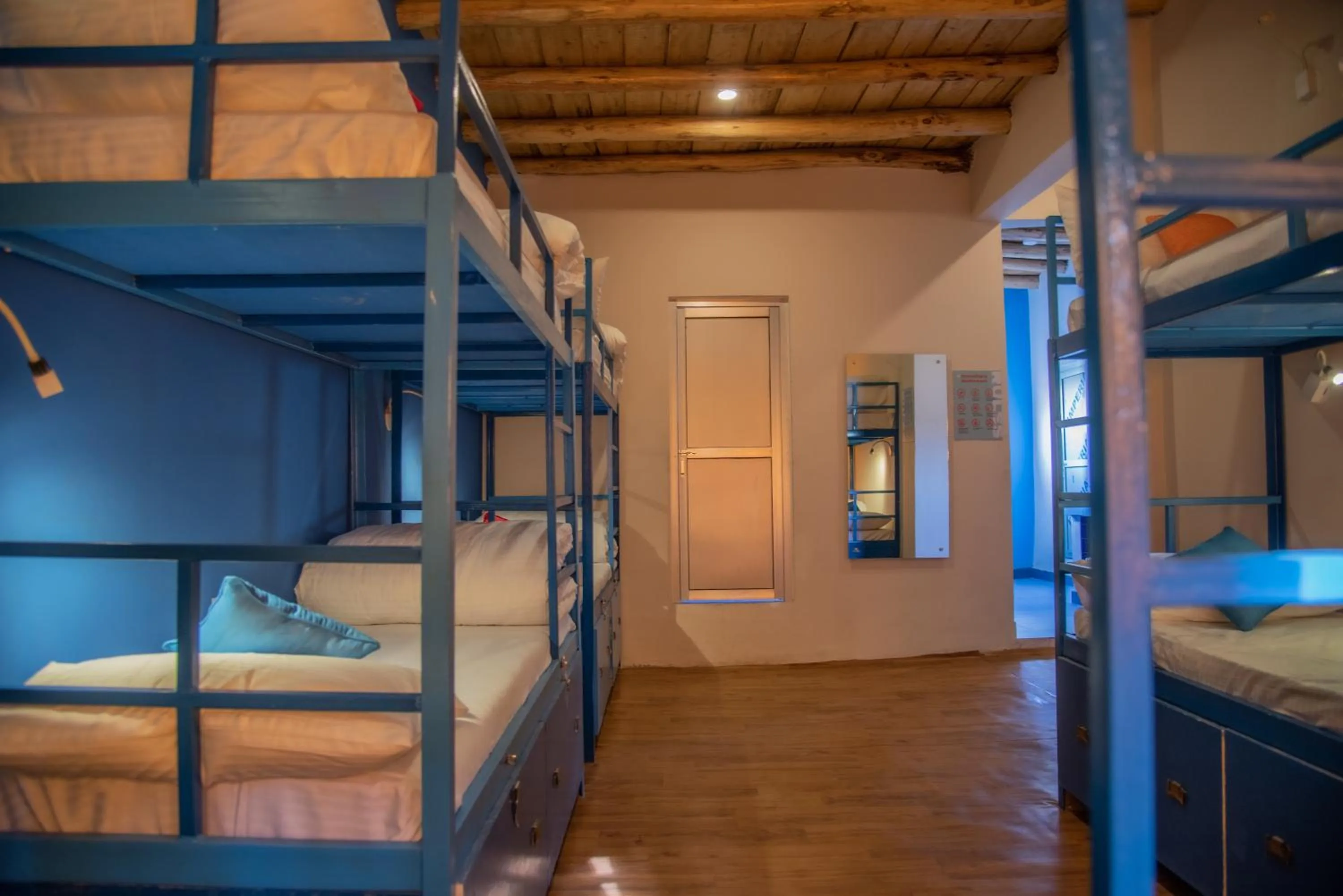 bunk bed, Bed in Black Sheep Bed & Breakfast