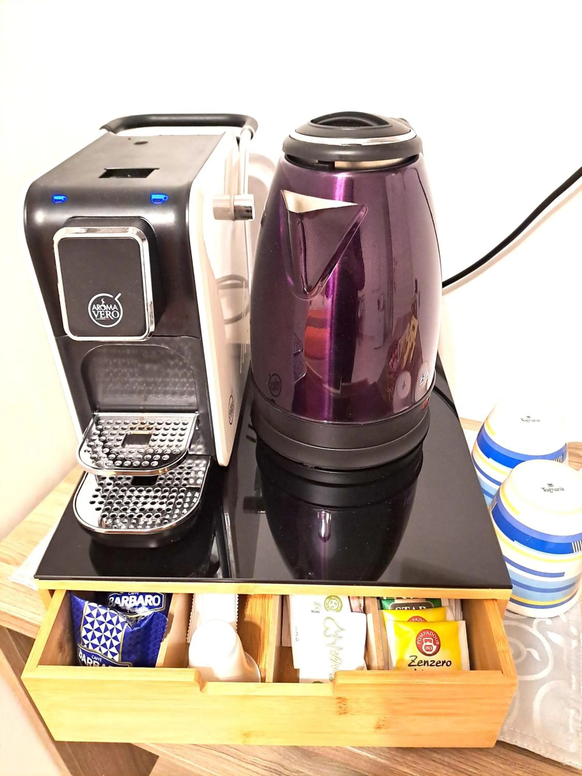 Coffee/tea facilities in Il Vicolo b&b