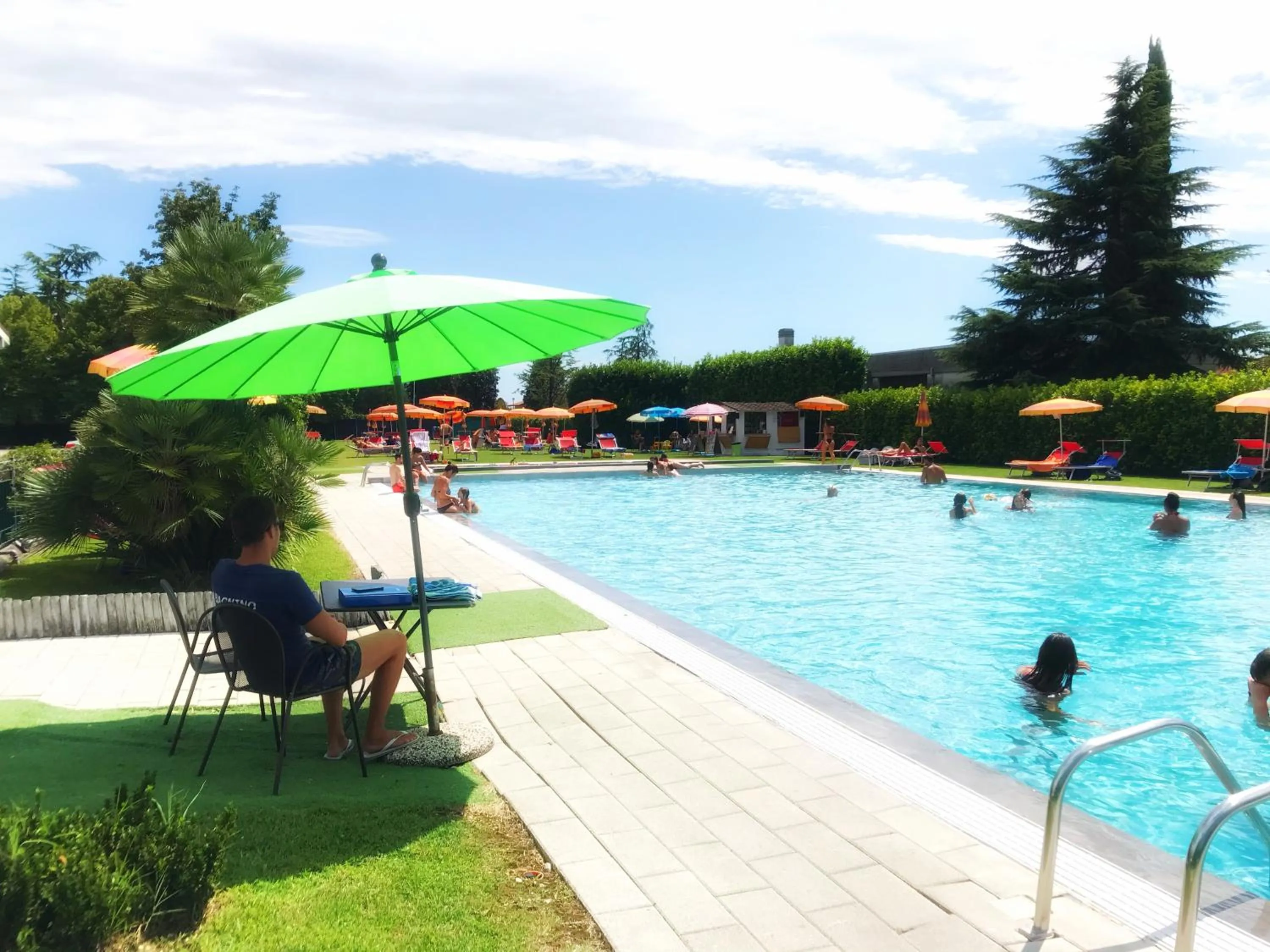 Swimming pool in Hotel Ca' Brugnera