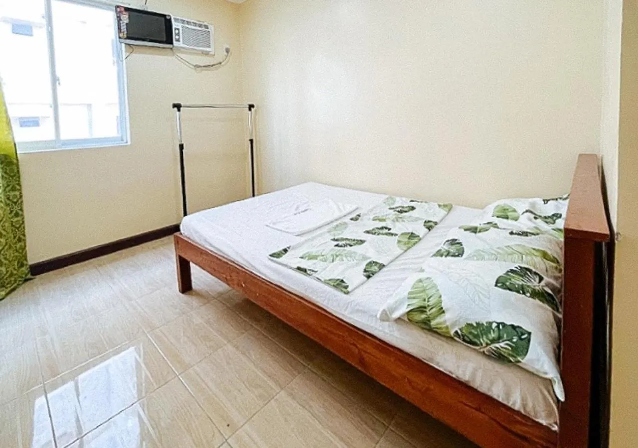 Bedroom, Bed in Flogel Amore Pension House