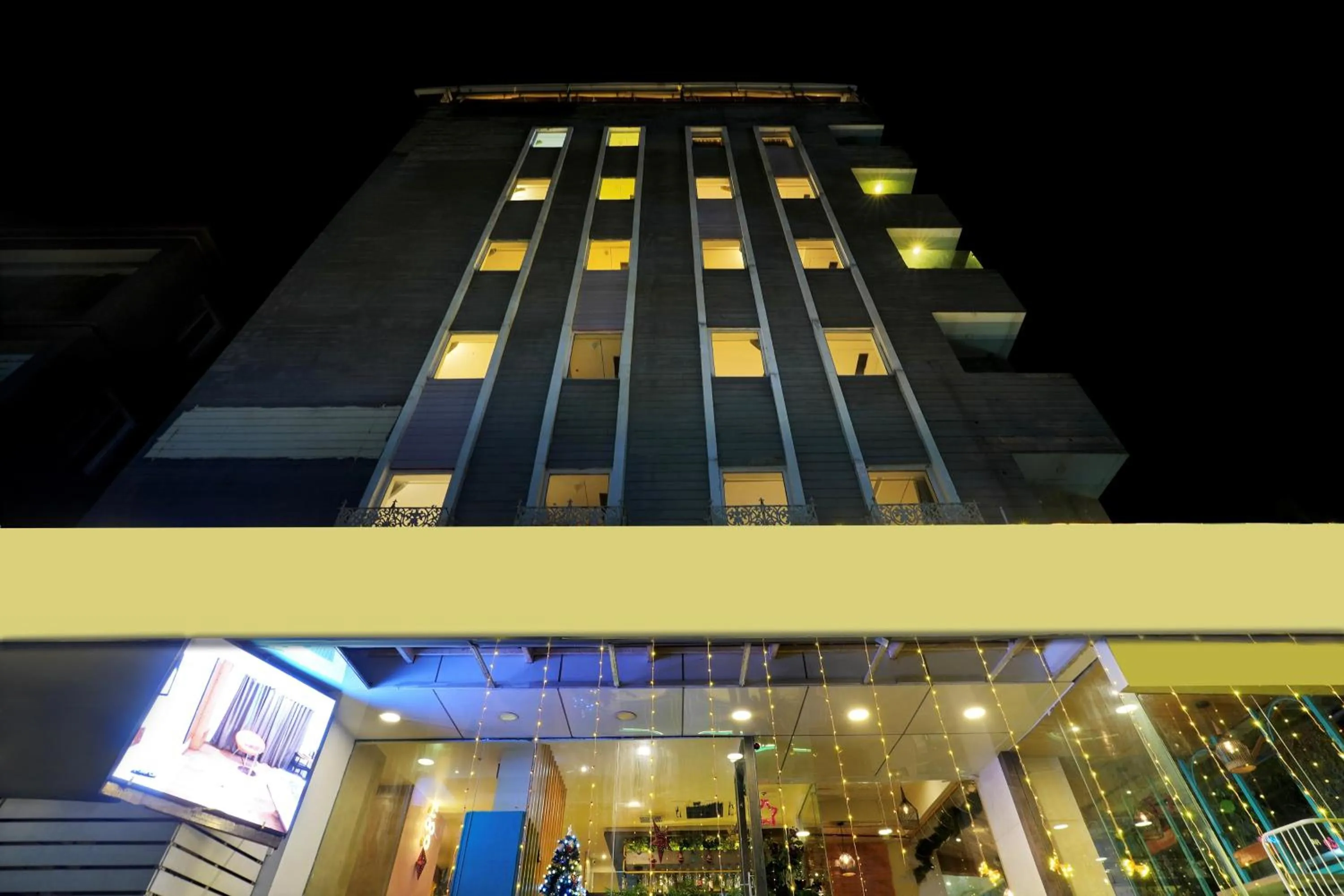 Property building in Treebo Jagadish Hotel, Jayanagar