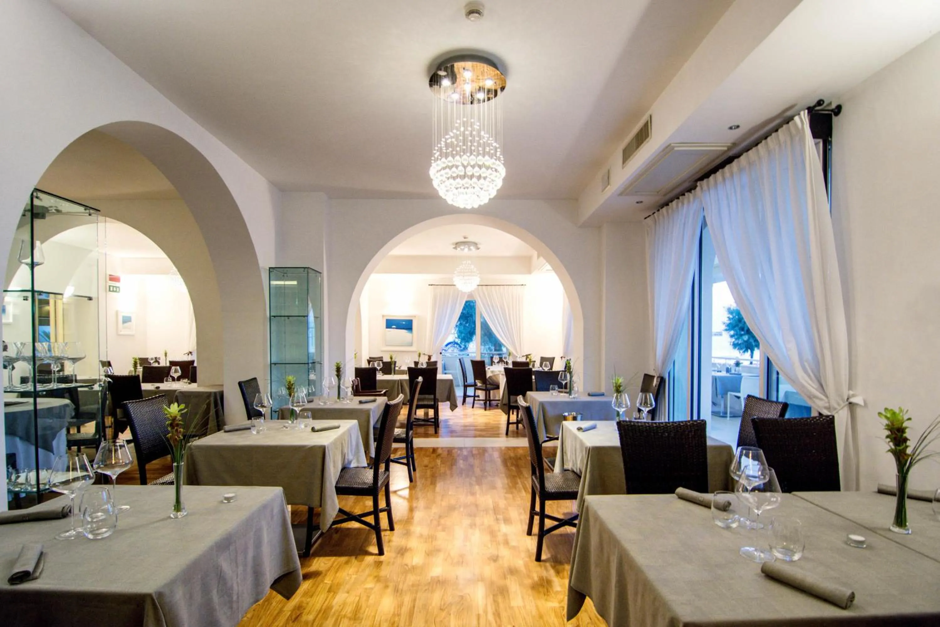 Restaurant/places to eat in Terrazza Marconi Hotel&Spamarine