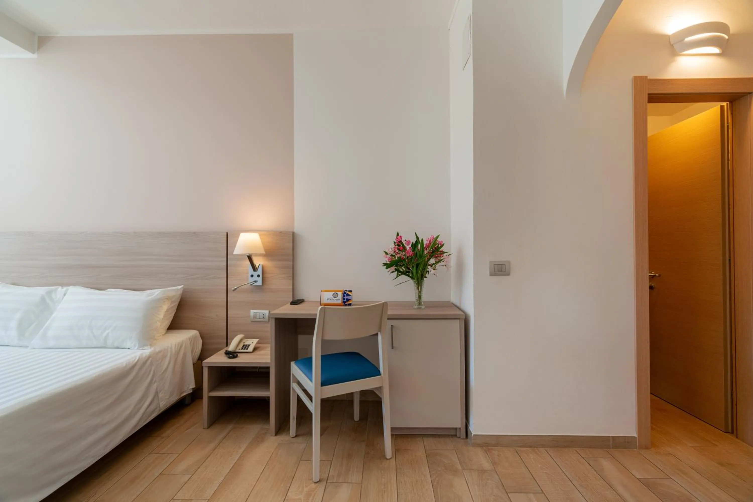 Photo of the whole room, Bed in Hotel Portoconte