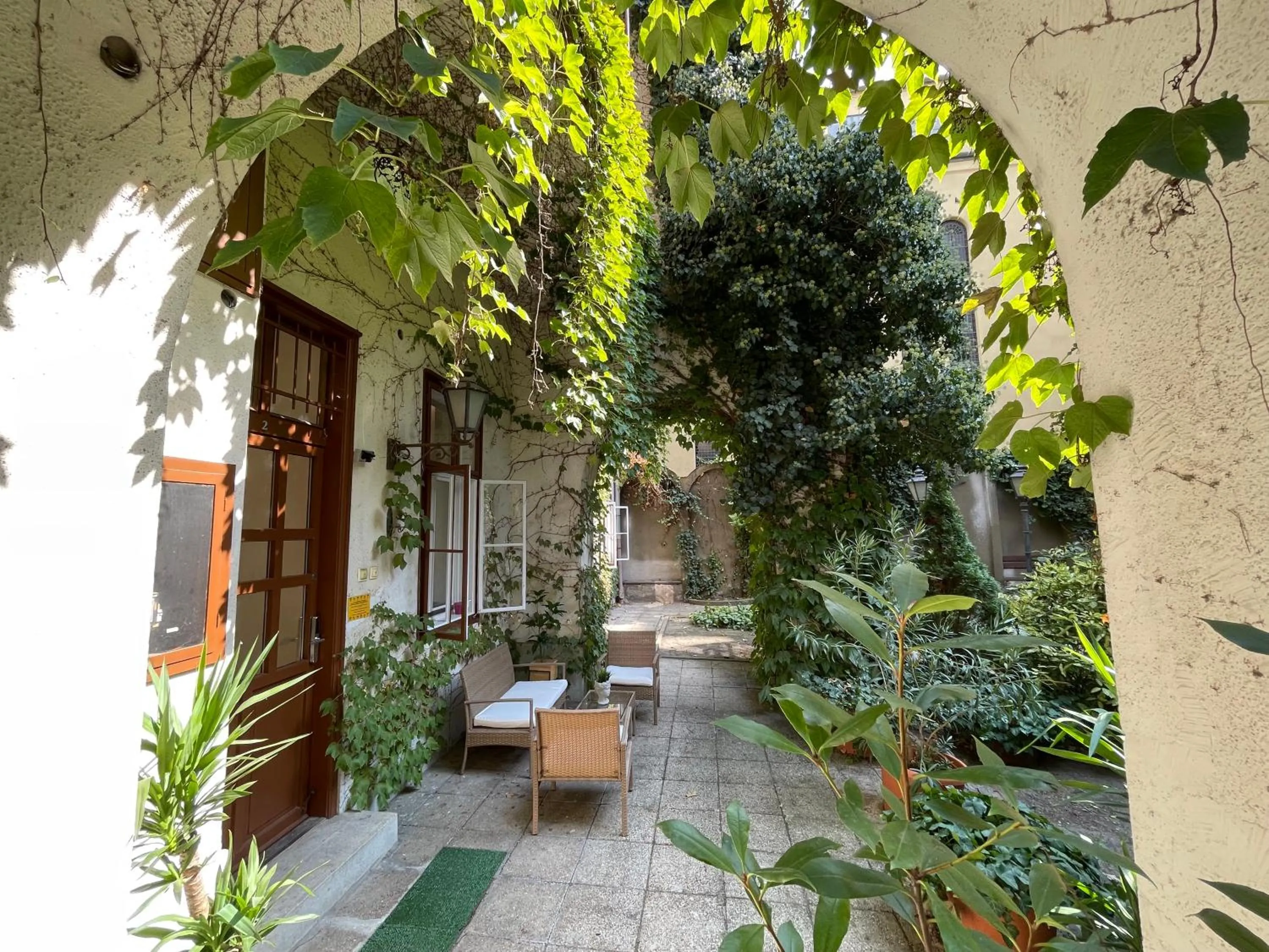 Property building in Palms Apartments Budapest