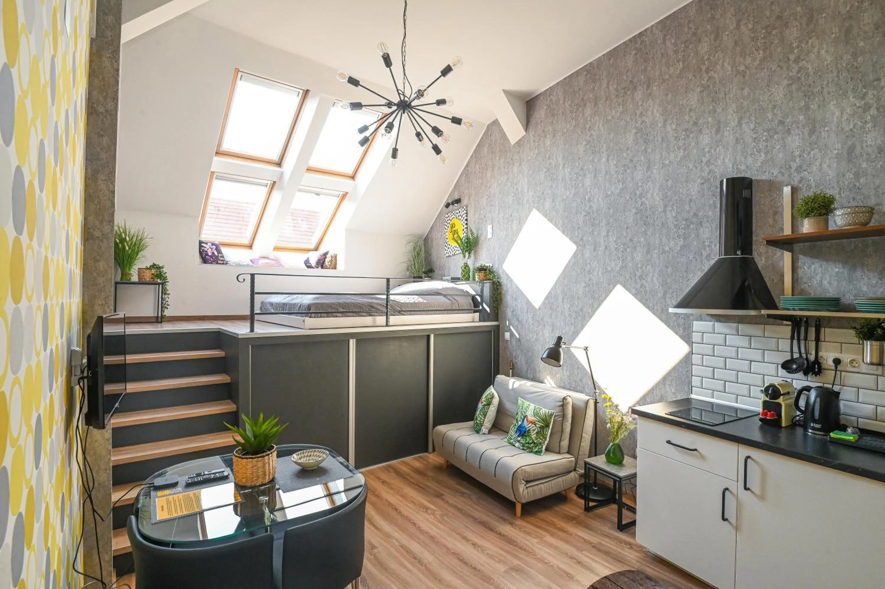 Photo of the whole room in Palms Apartments Budapest