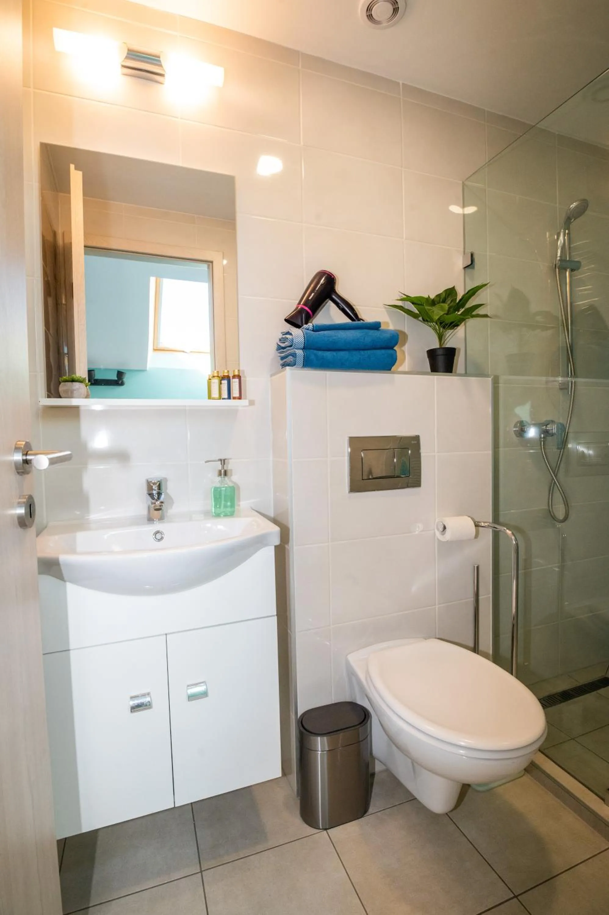 Bathroom in Palms Apartments Budapest